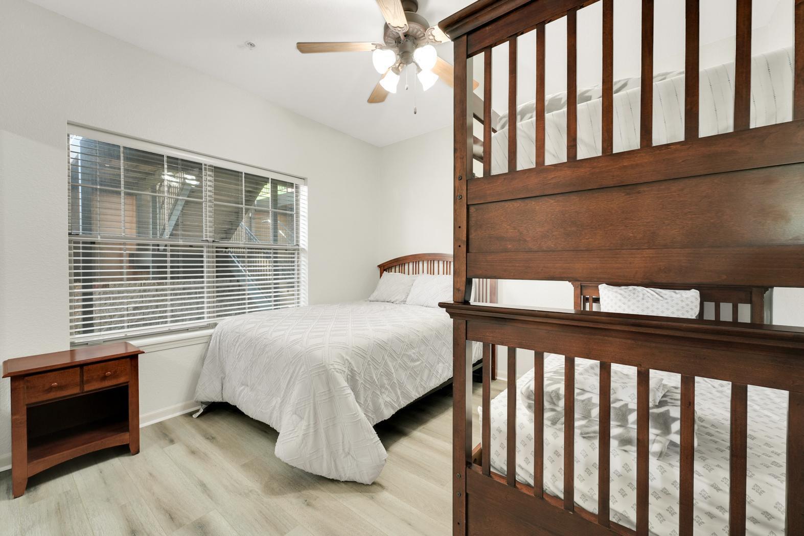 1031 Golf Drive Property Photo 15