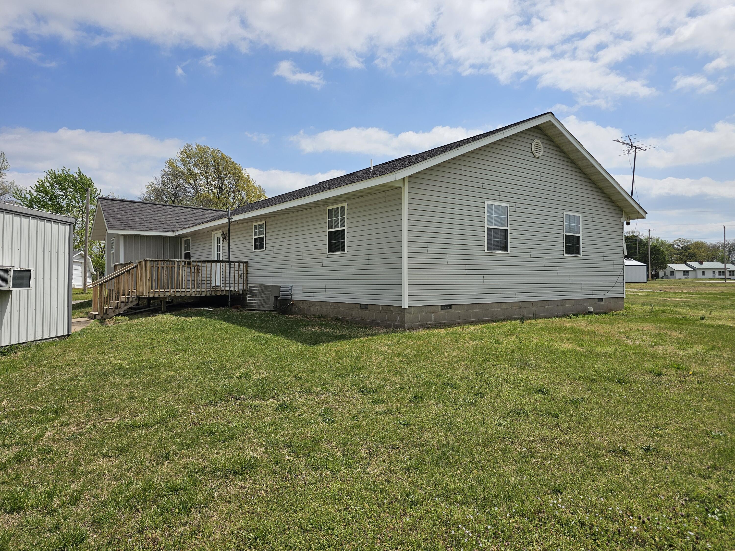 11976 Marcus Lane Property Photo 6