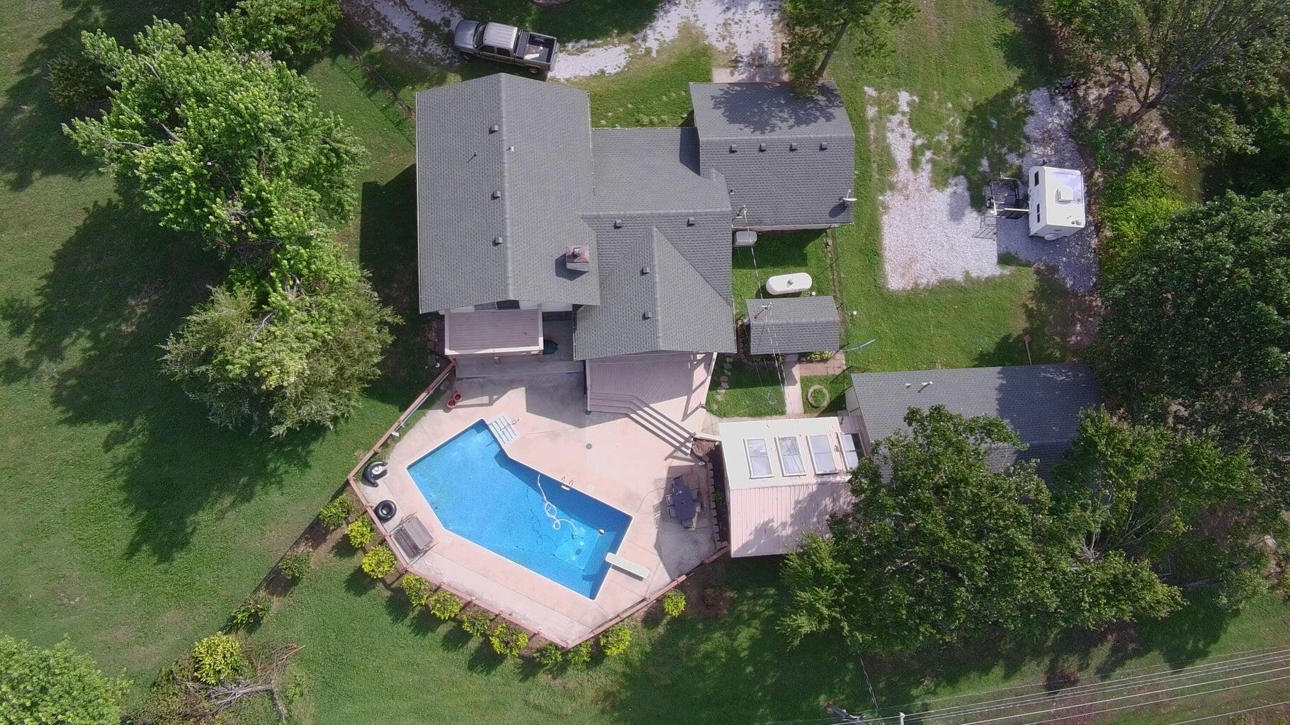 12655 Farm Road 2205 Circle Property Photo