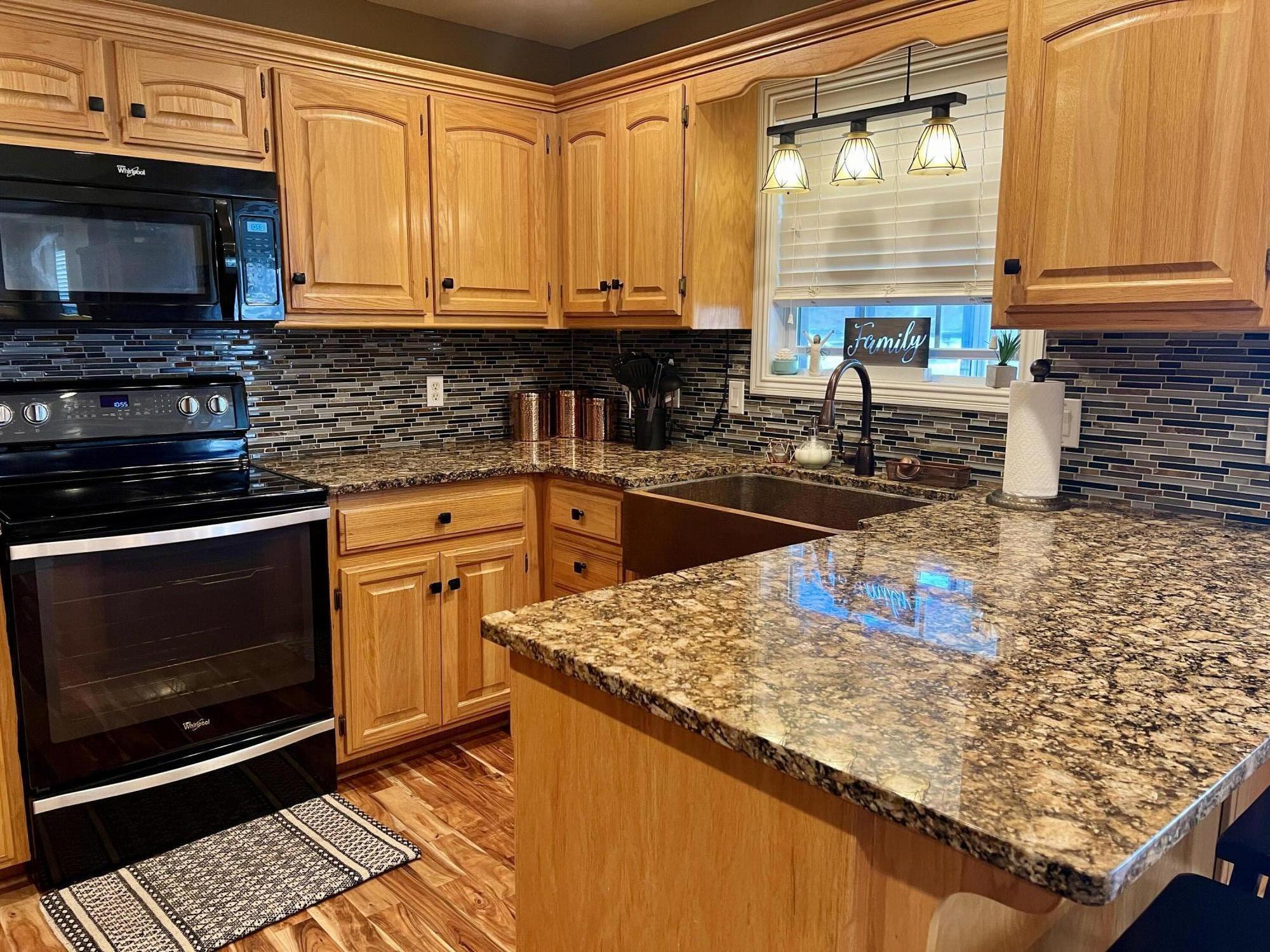 435 East Hadley Street Property Photo 12