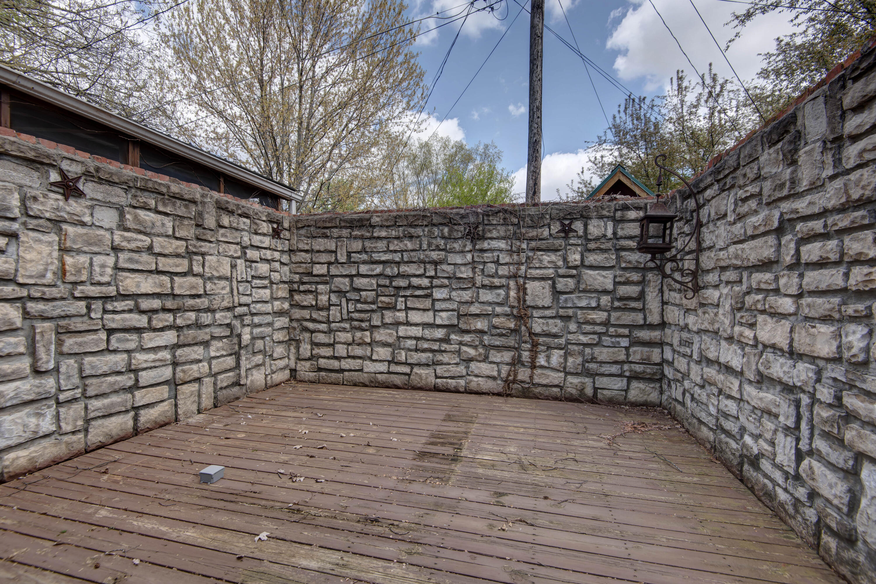 1166 South Holland Avenue Property Photo 26