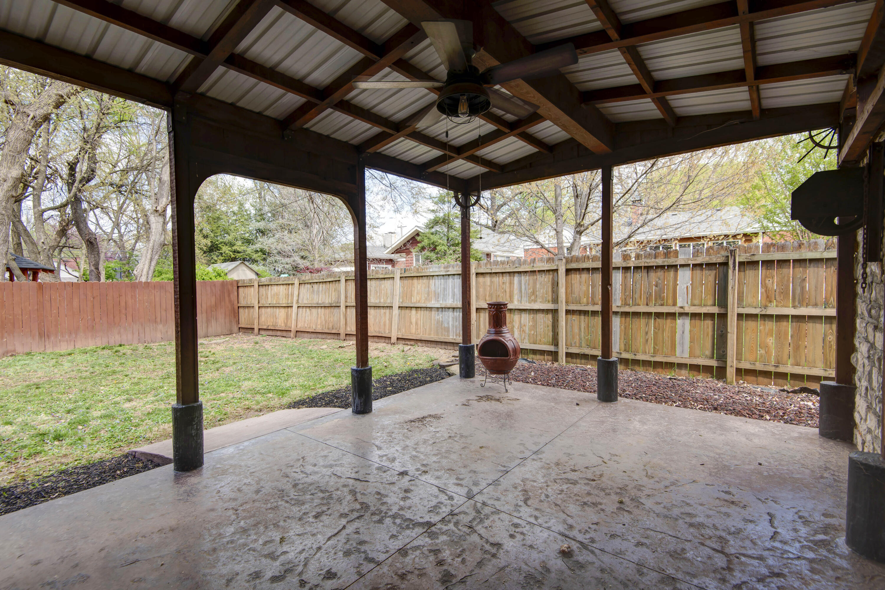 1166 South Holland Avenue Property Photo 29