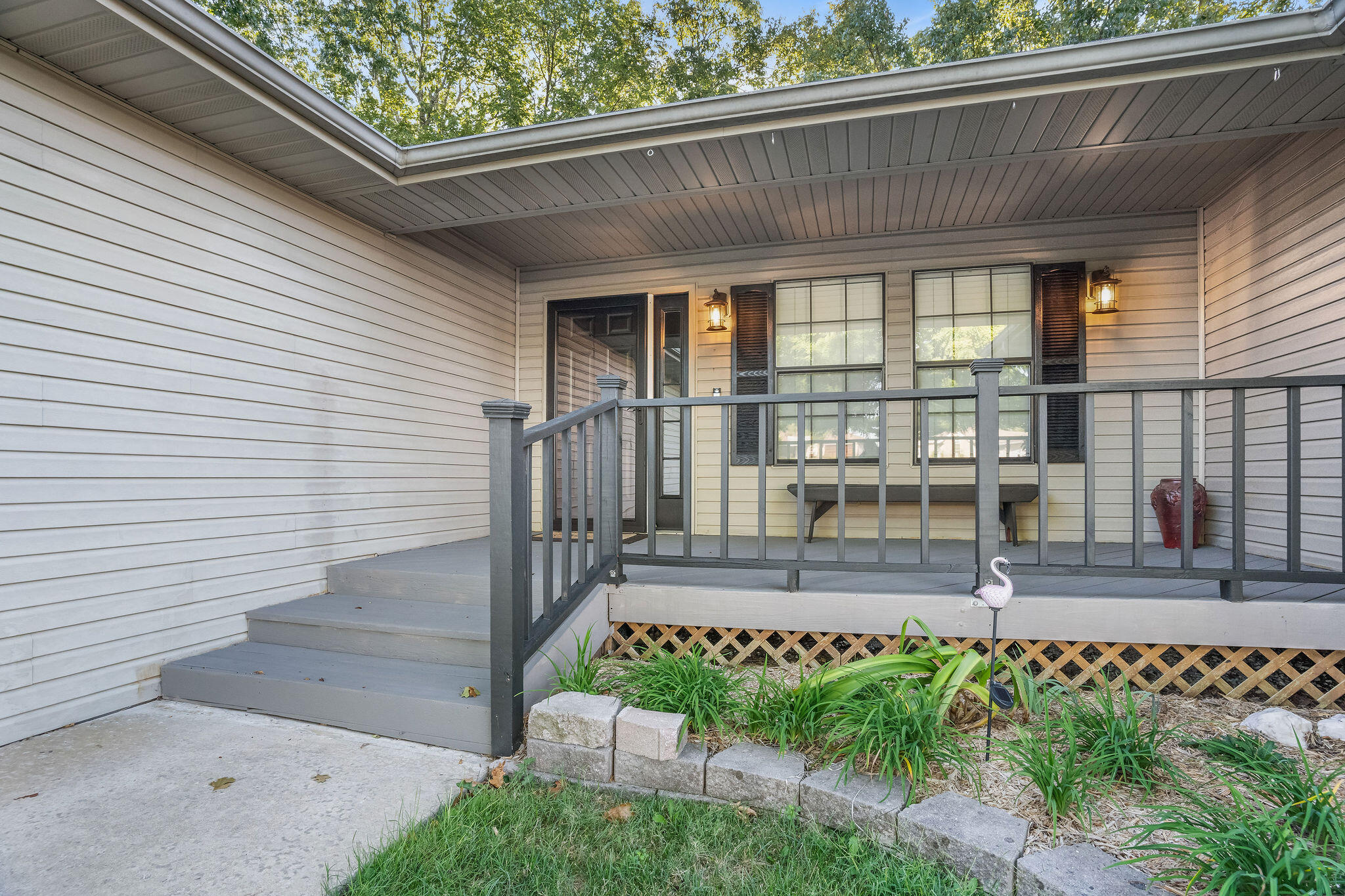 165 Meadow Ridge North Property Photo 4