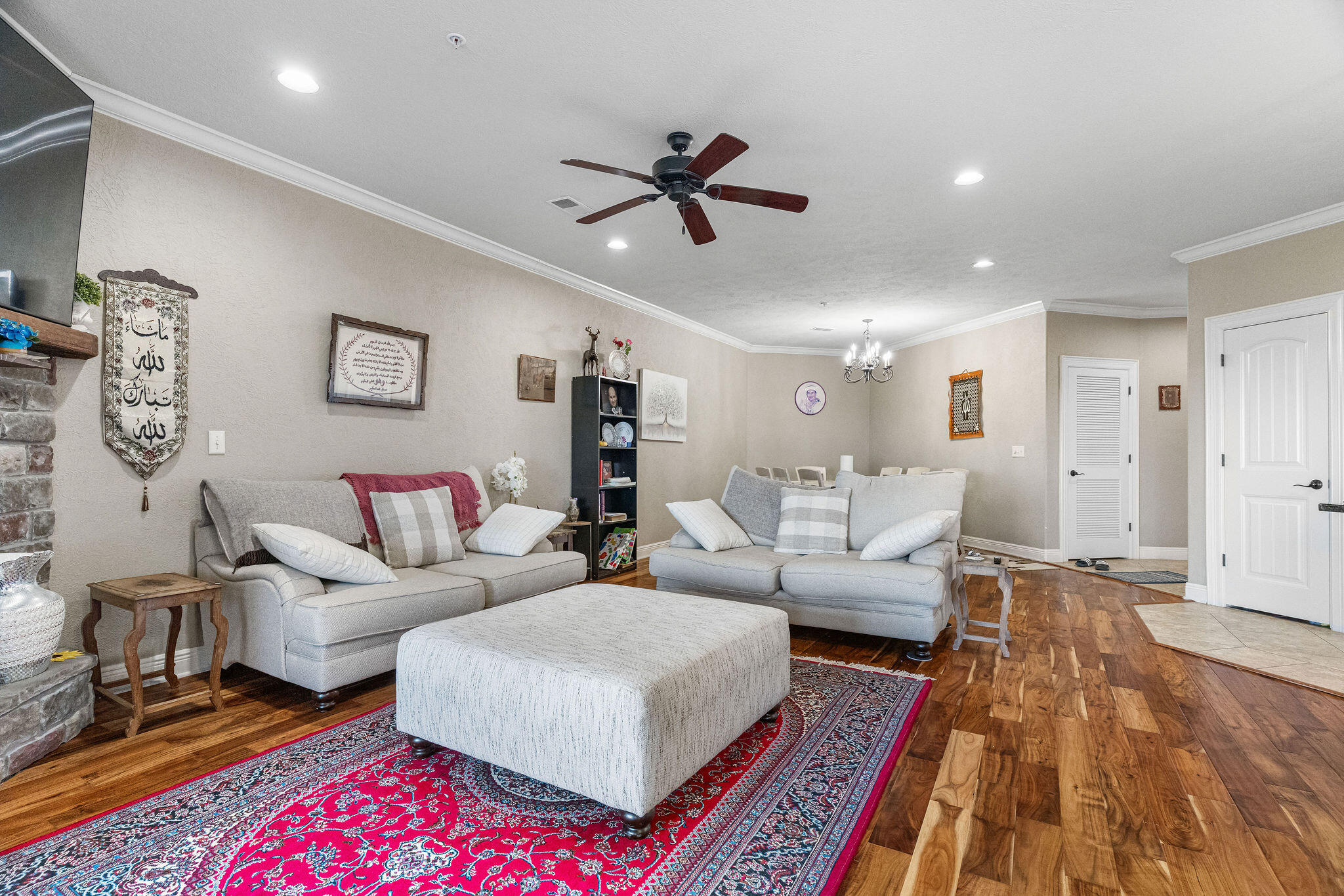 123 Royal Vista Drive Property Photo 10