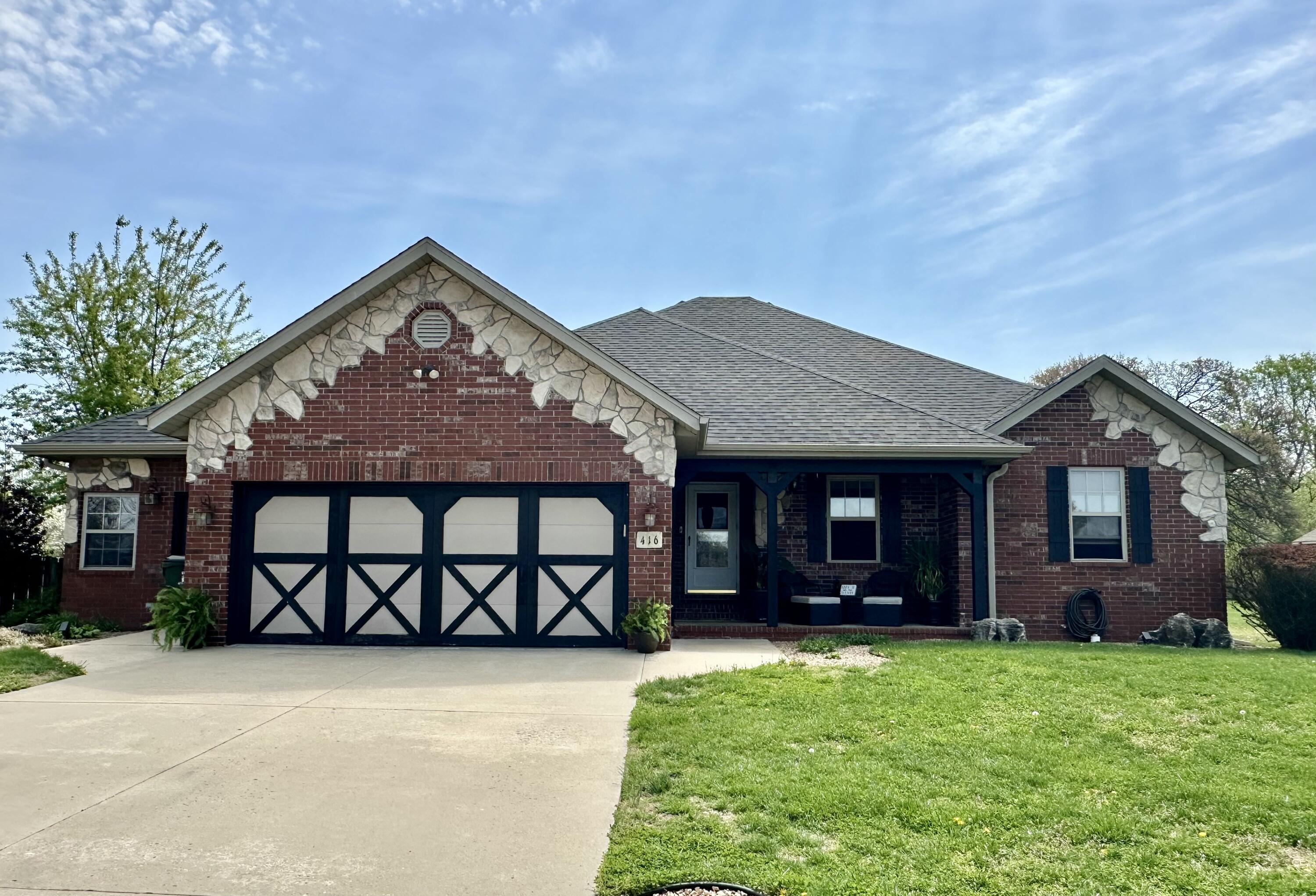 416 Brittany Court Property Photo 1