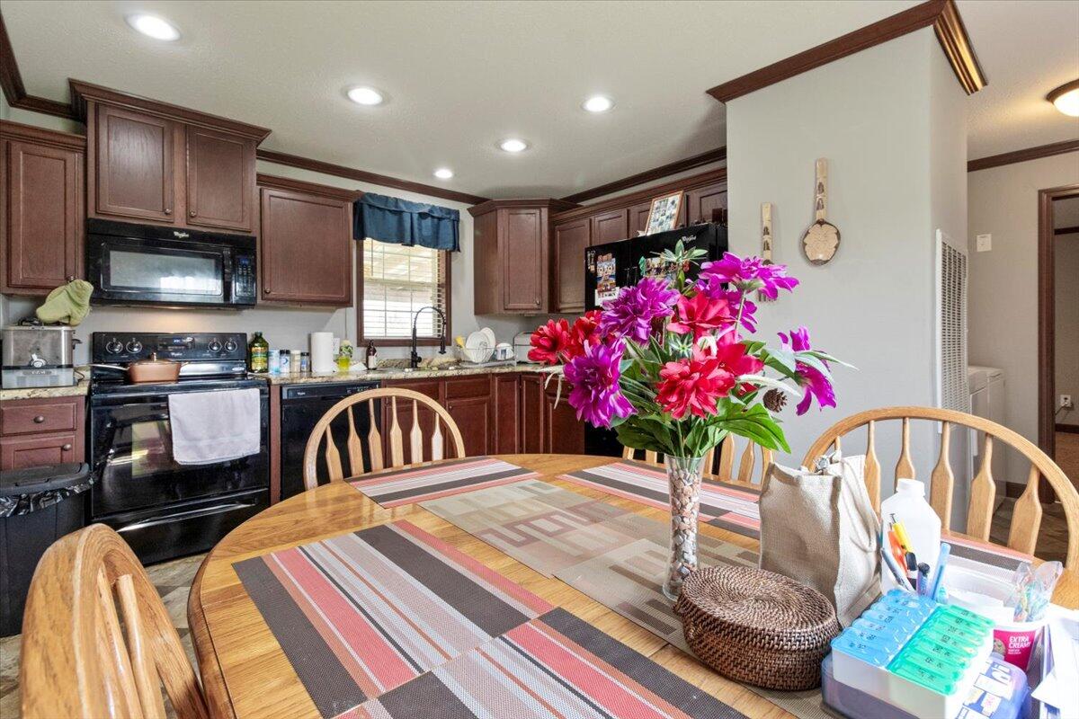 14321 Private Road 6601 Property Photo 8