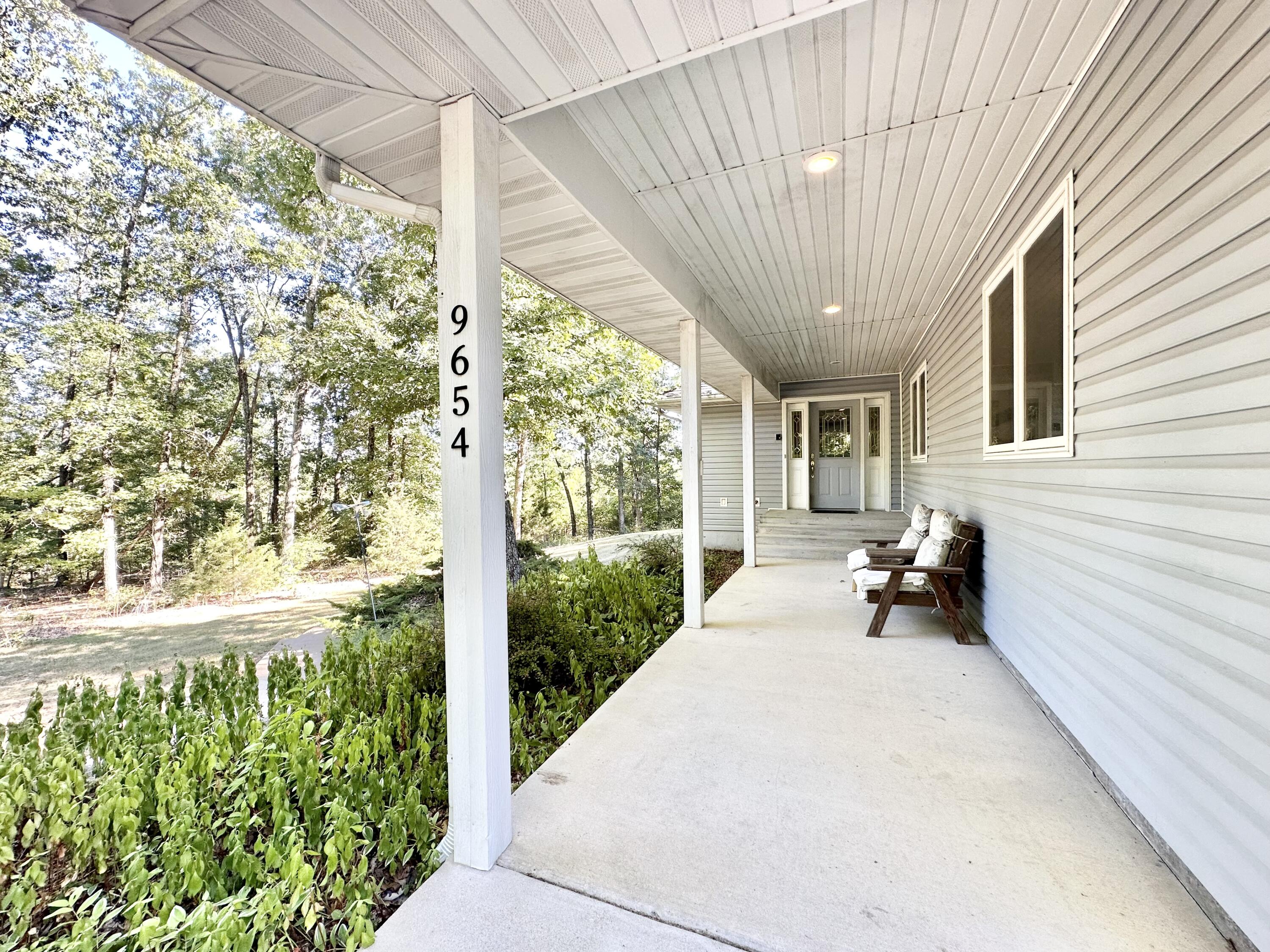 9654 County Road 2680 Property Photo 4