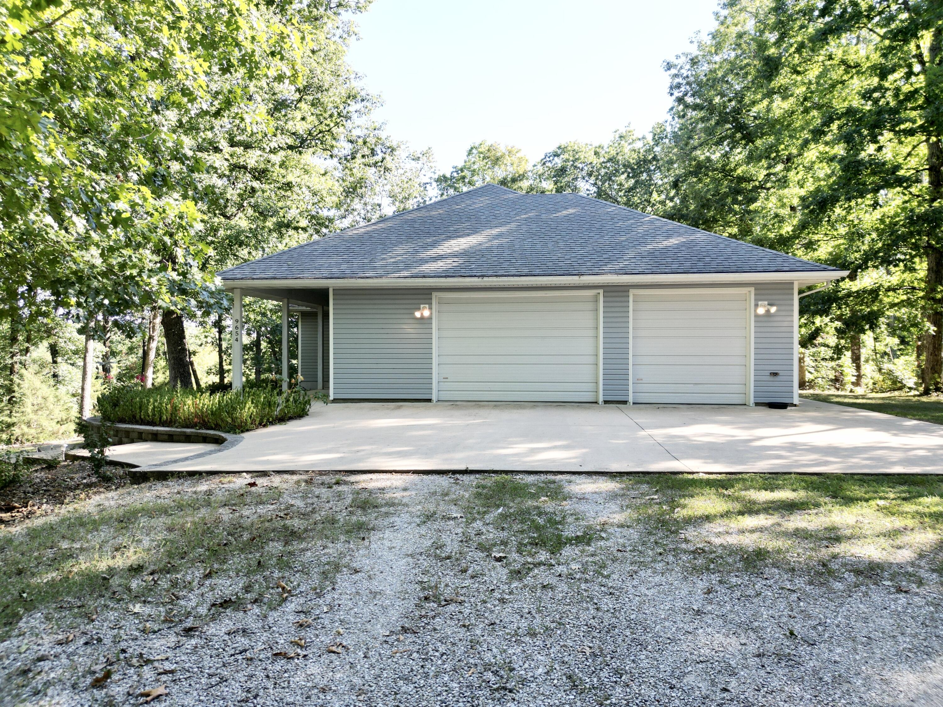 9654 County Road 2680 Property Photo 55