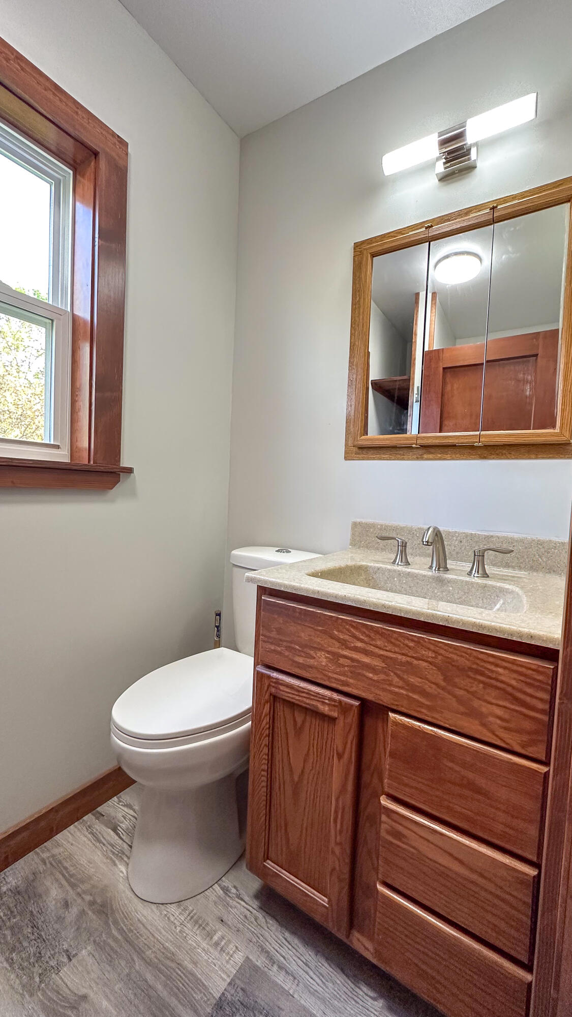 612 East Benton Avenue Property Photo 20