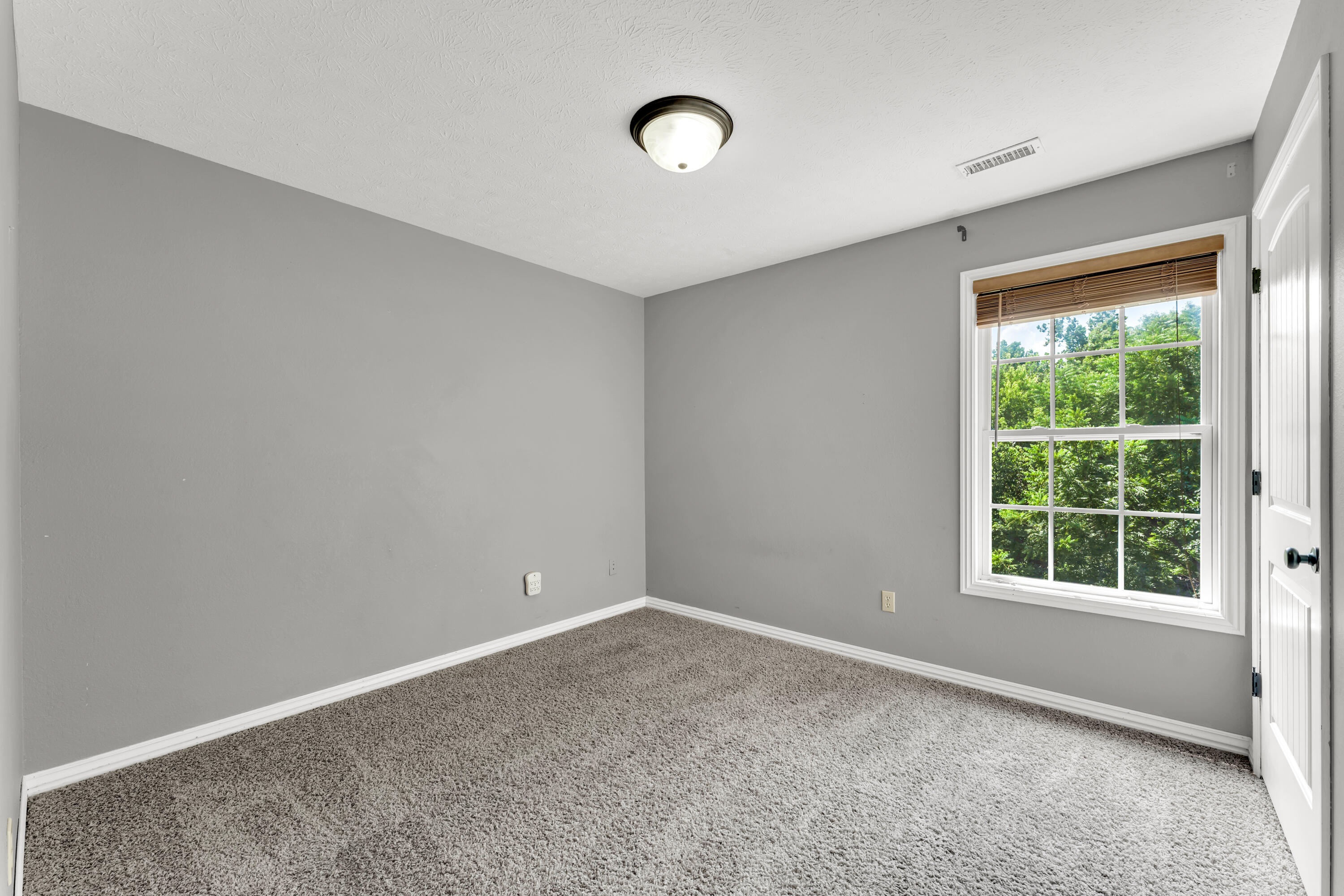 792 Rippling Creek Road Property Photo 30
