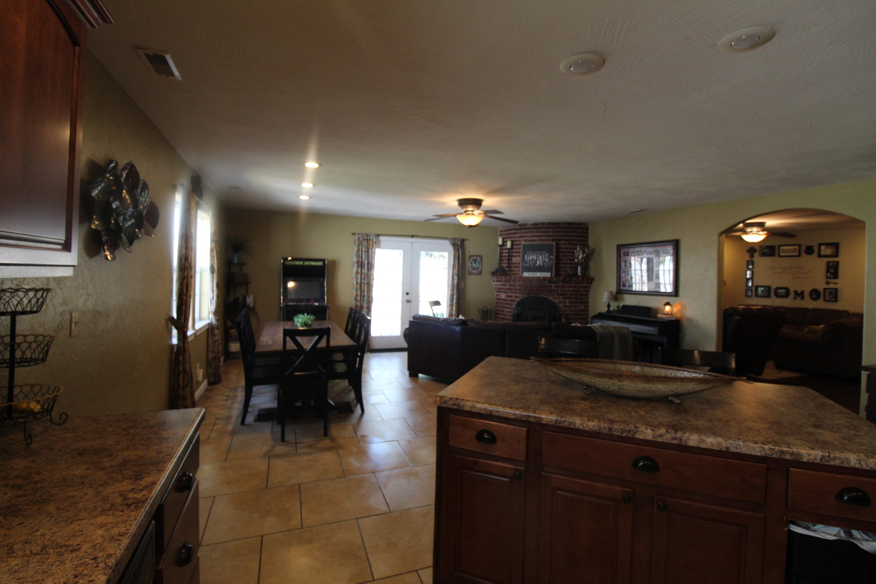 2430 South Ferguson Avenue Property Photo 4