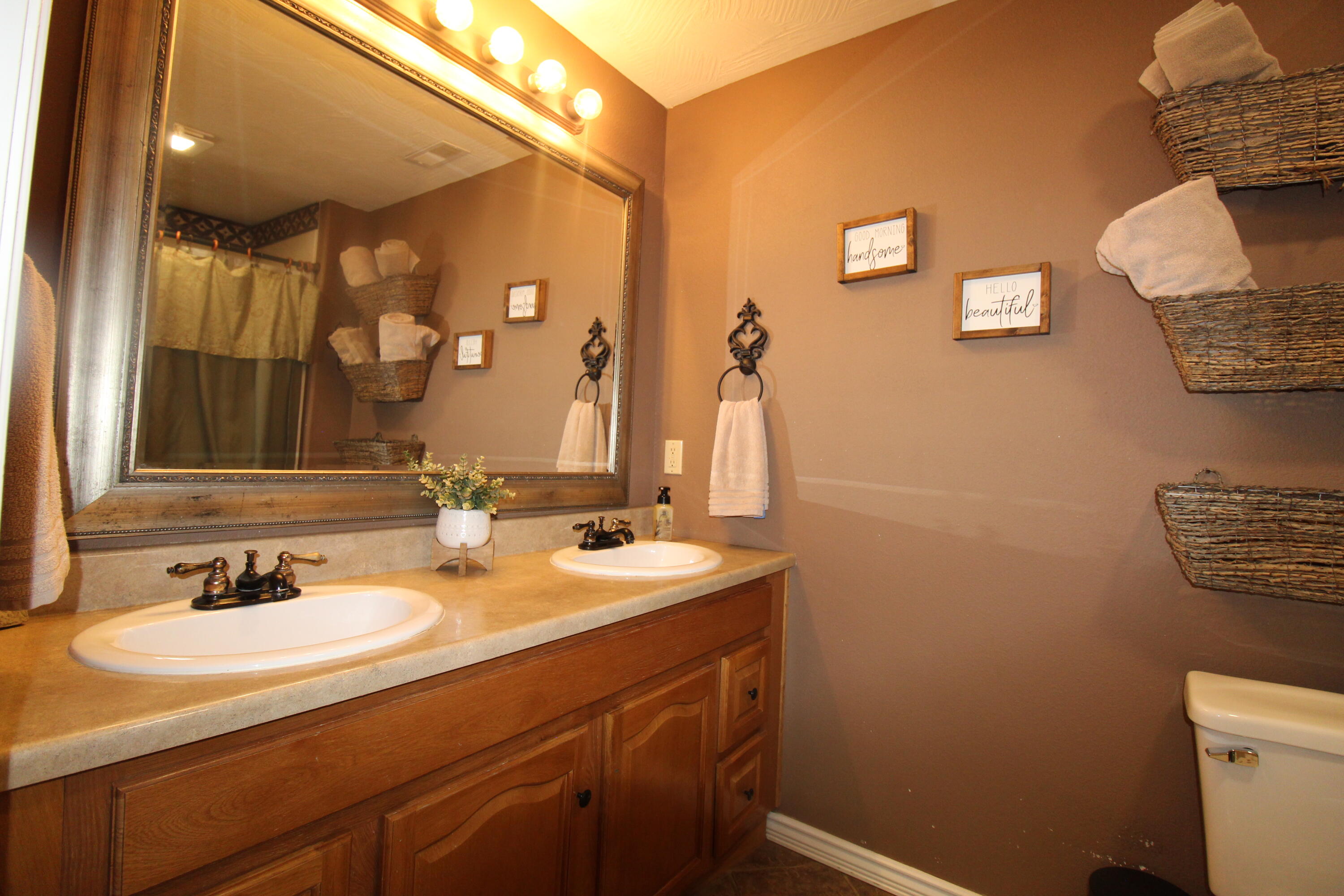 2430 South Ferguson Avenue Property Photo 22