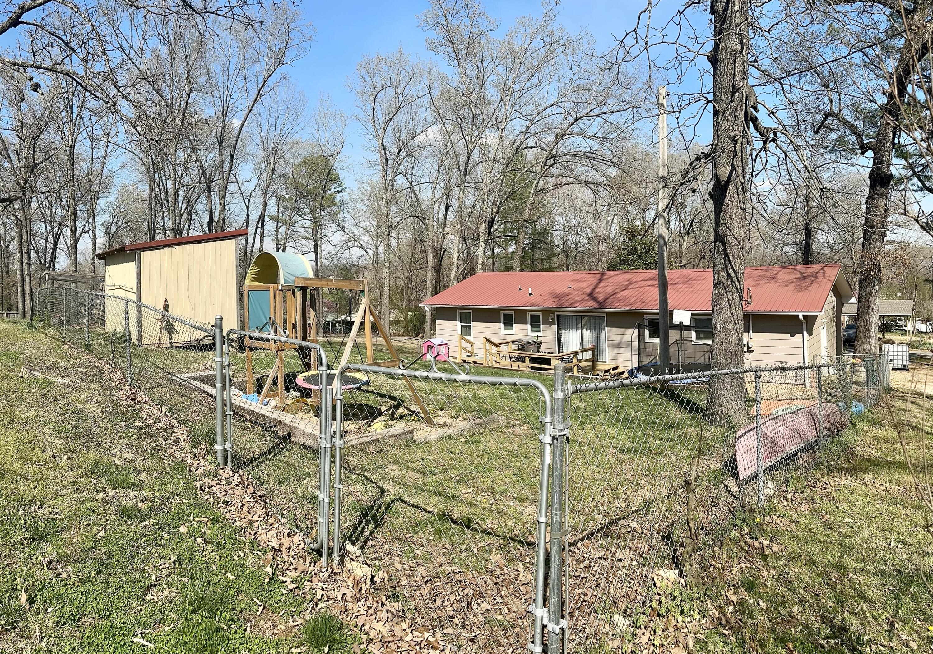 85 Peggy Avenue Property Photo 28