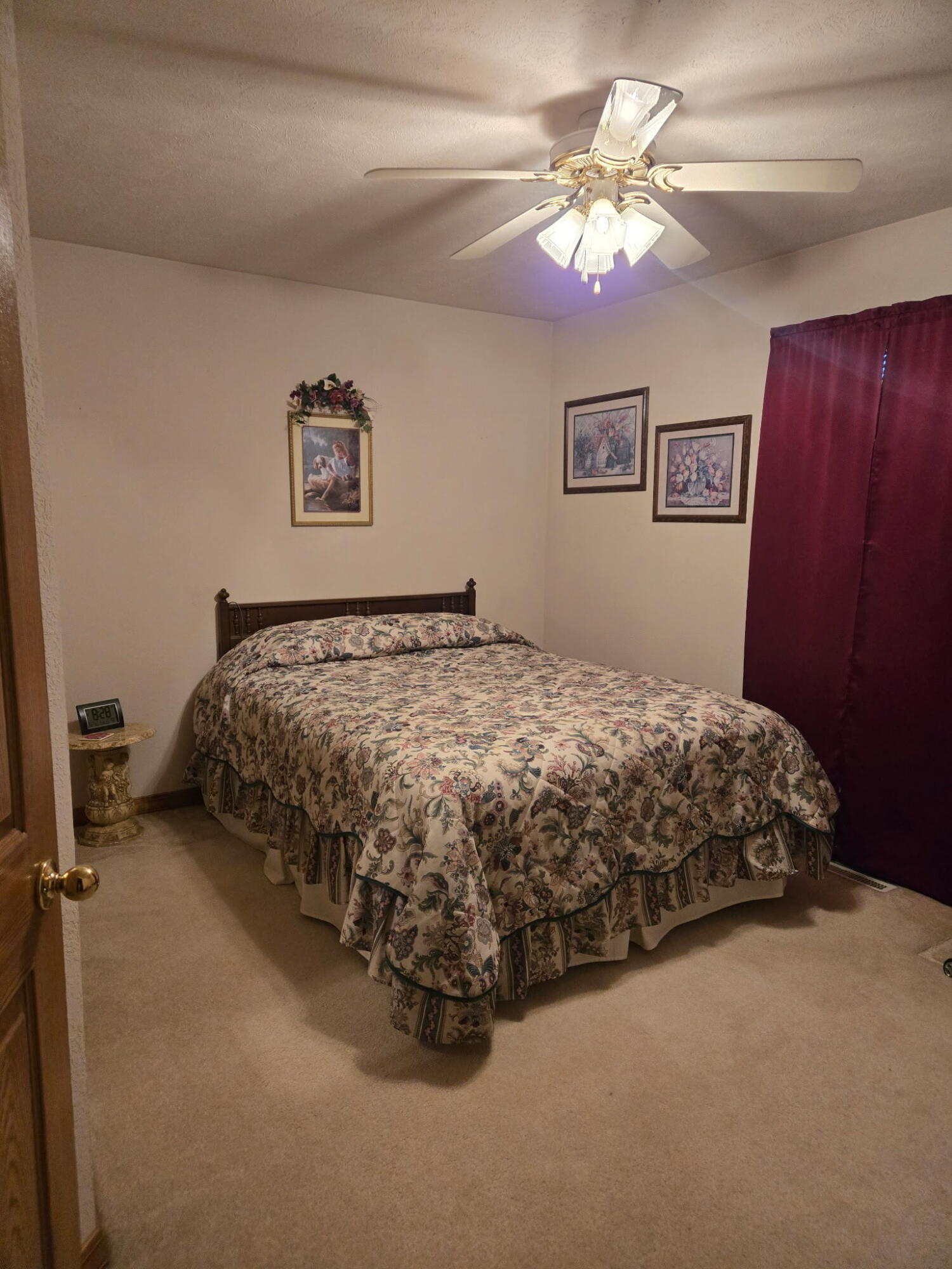 1916 Meadowbrook Drive Property Photo 14