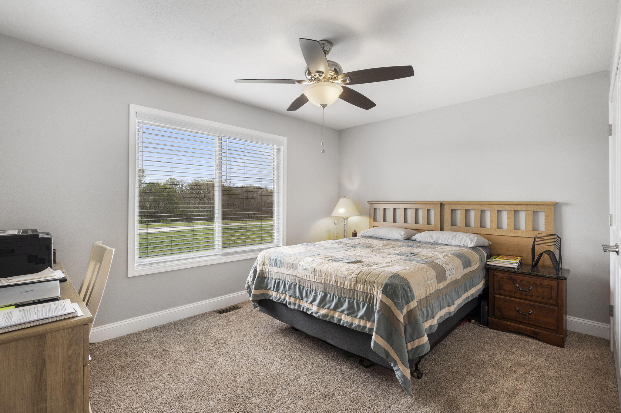 1758 West Big Meadows Lane Property Photo 26