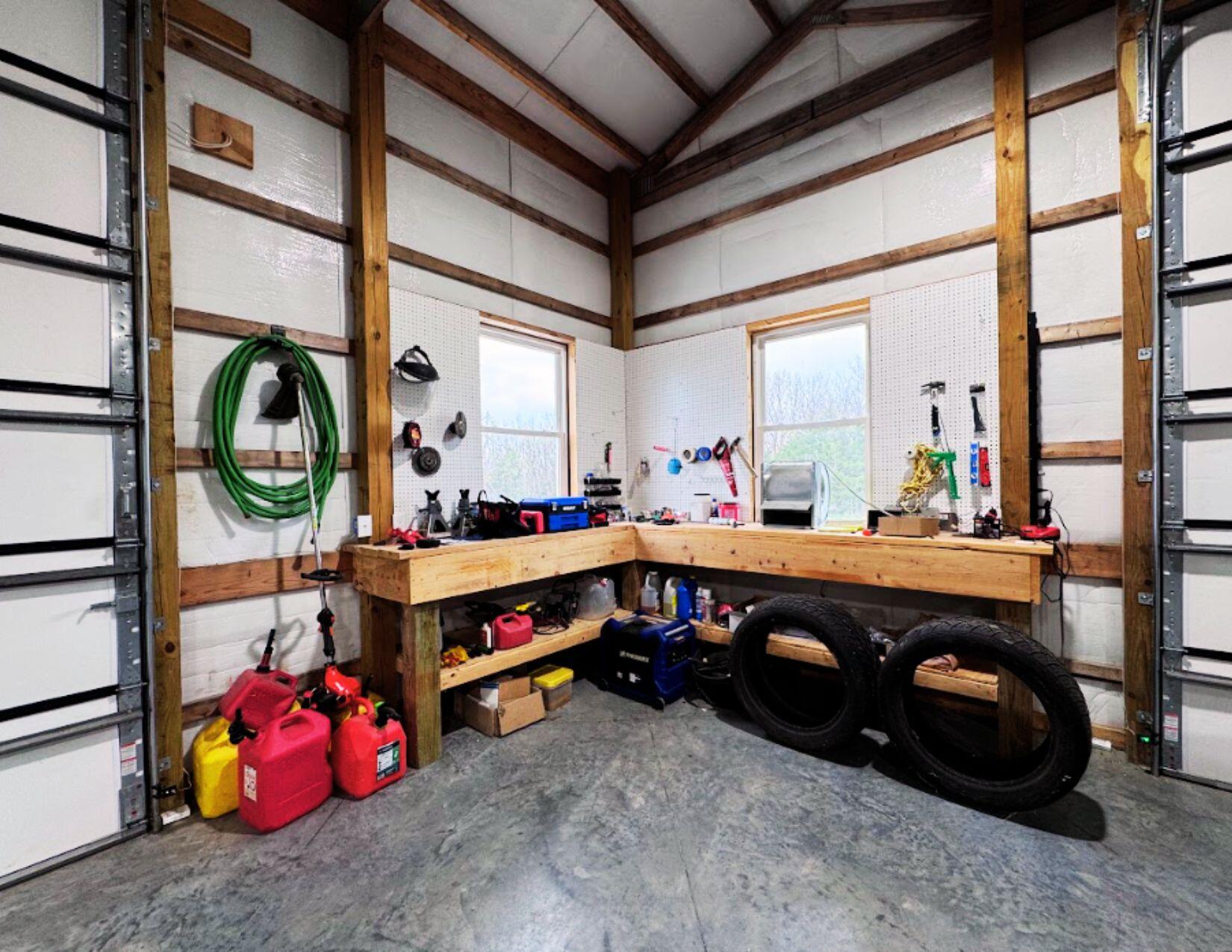 4091 South S 77th Rd Road Property Photo 14