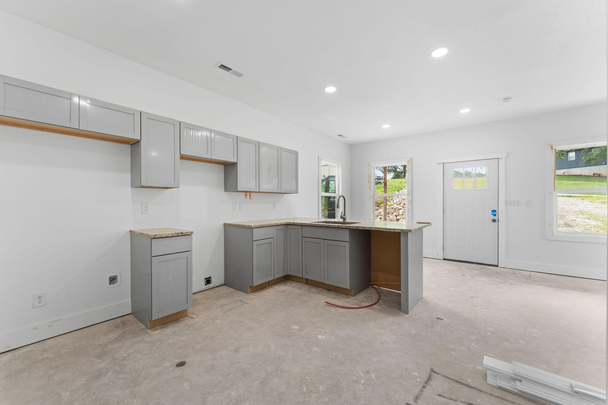 195 Fairsight Road Property Photo 12
