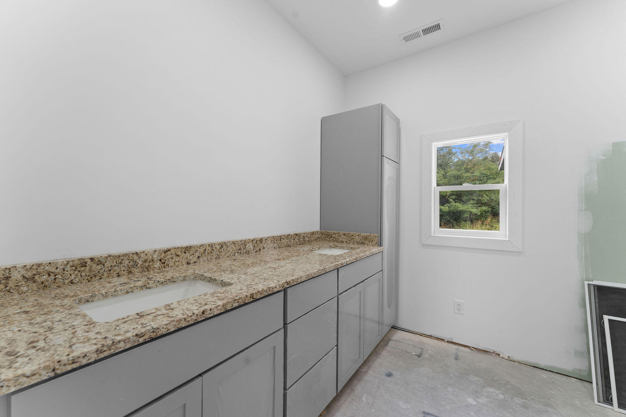 195 Fairsight Road Property Photo 20