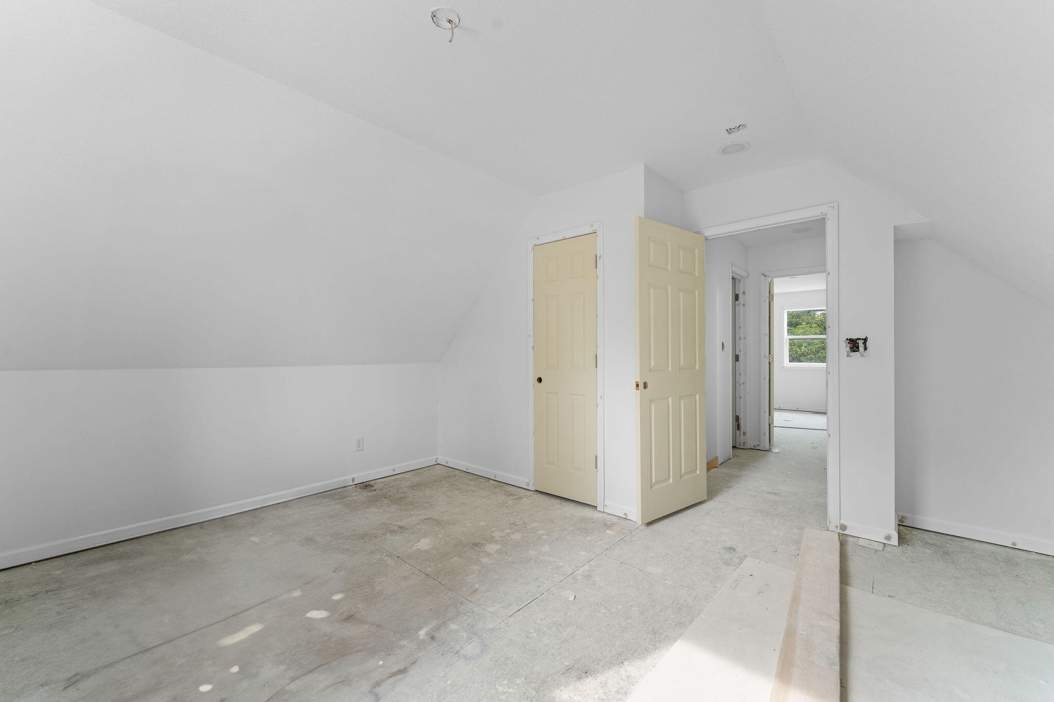 195 Fairsight Road Property Photo 24