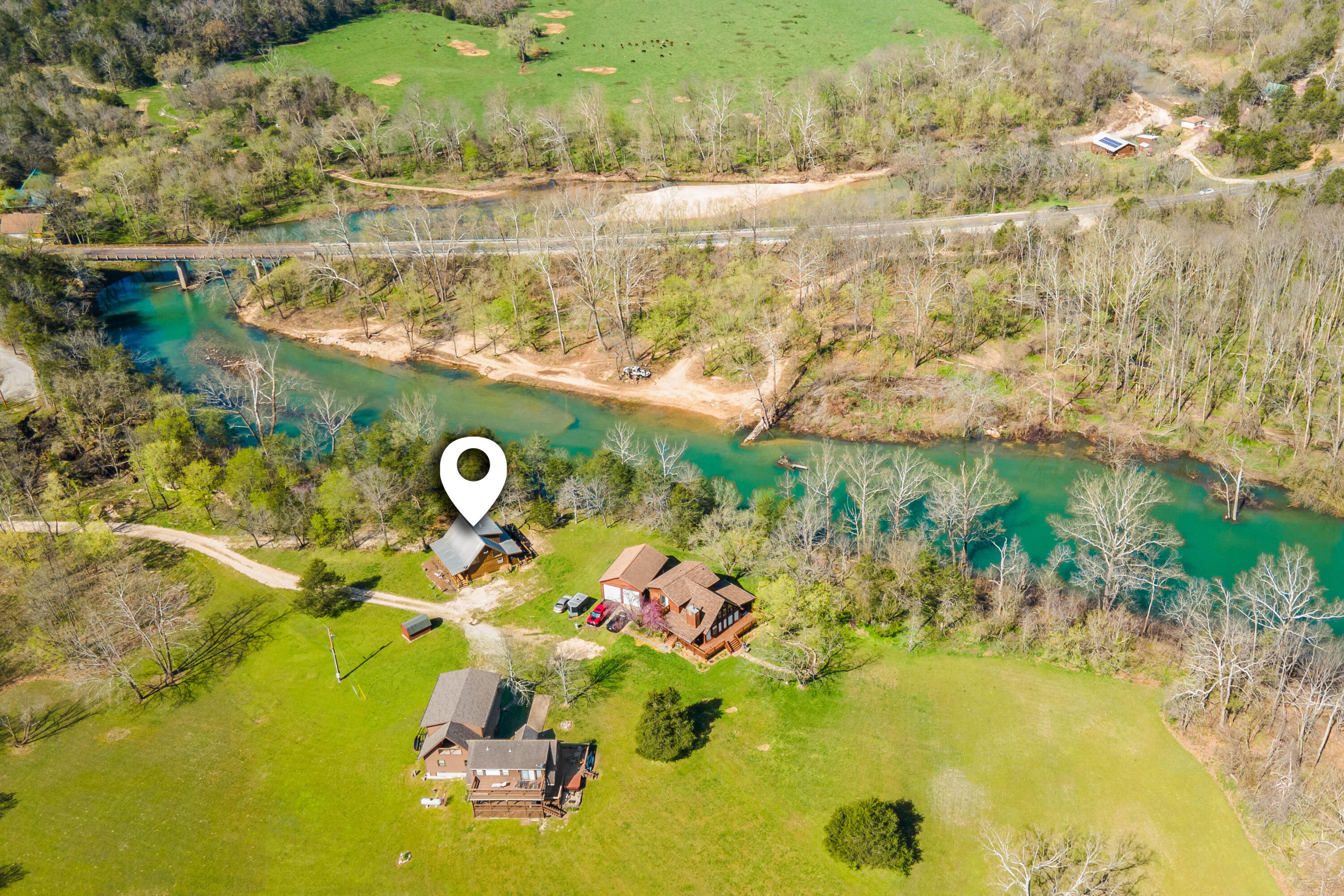 18114 Farm Road 2259 Property Photo 2