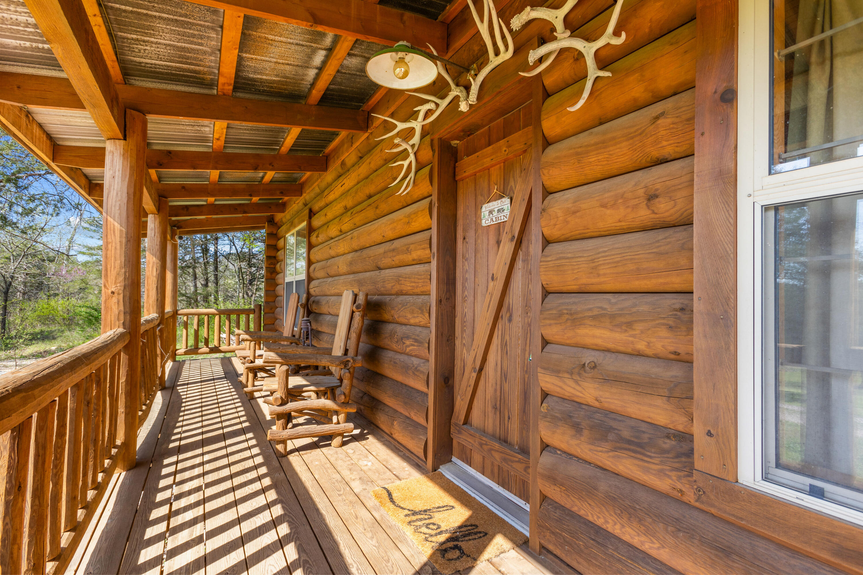 18114 Farm Road 2259 Property Photo 5