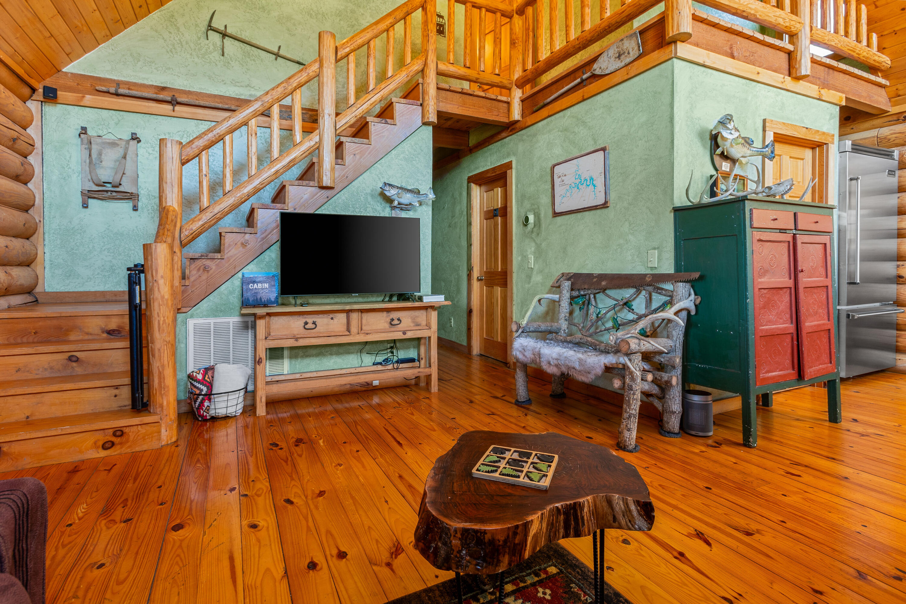 18114 Farm Road 2259 Property Photo 12