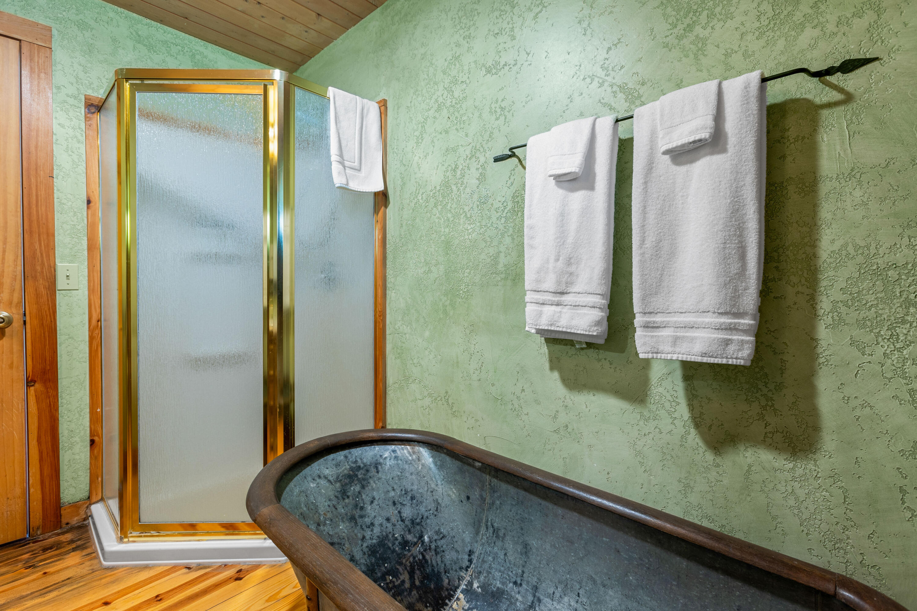 18114 Farm Road 2259 Property Photo 13