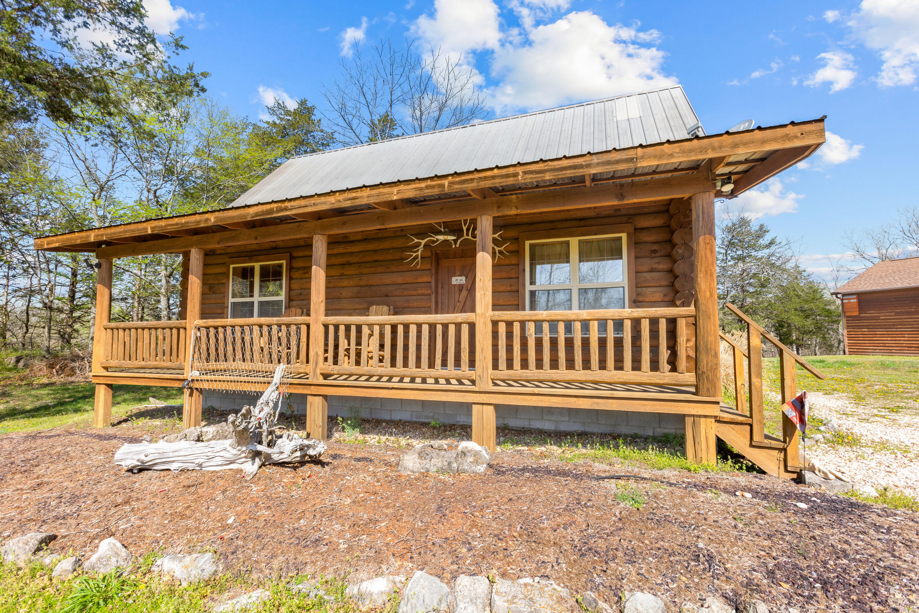 18114 Farm Road 2259 Property Photo 28