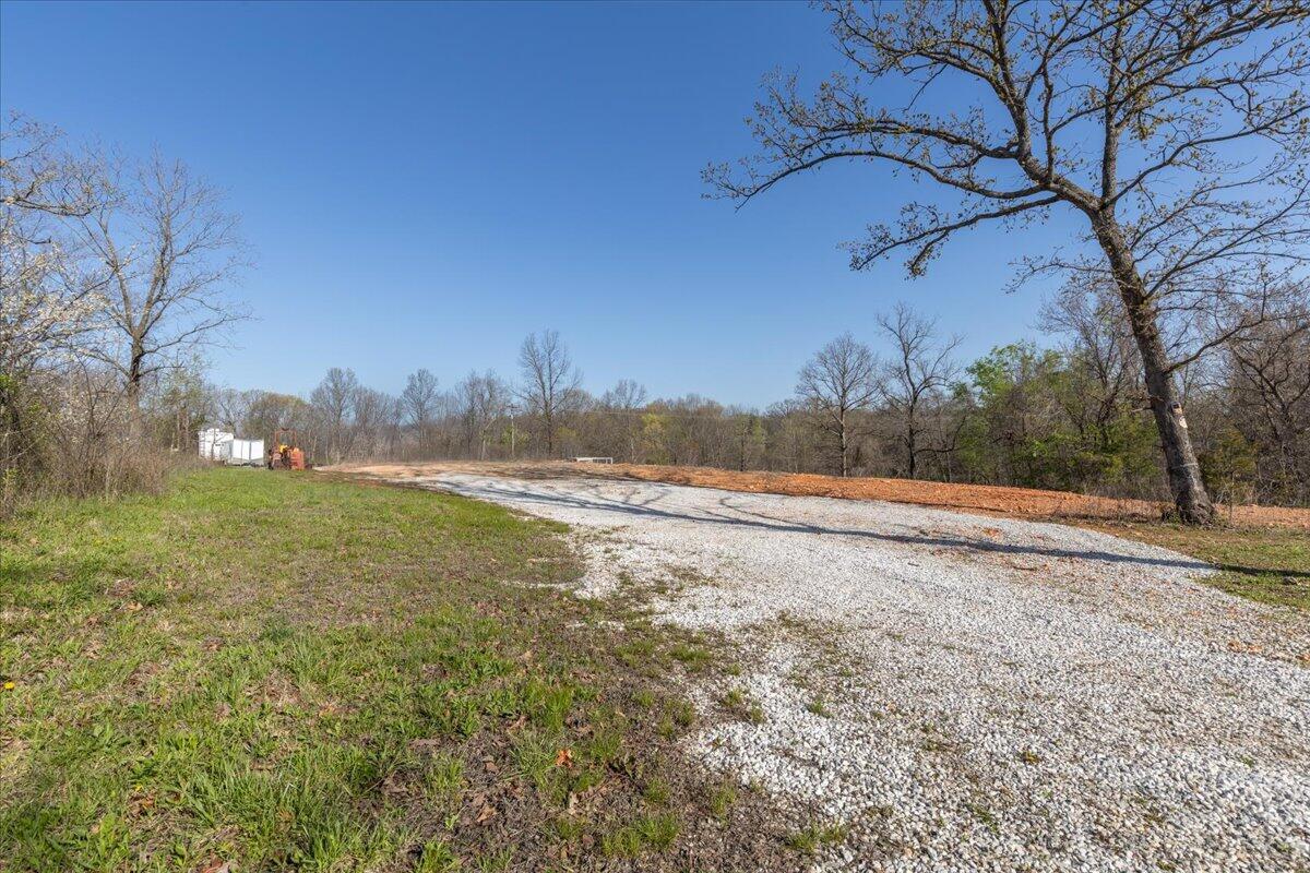 435 Pleasant View Road Property Photo 6