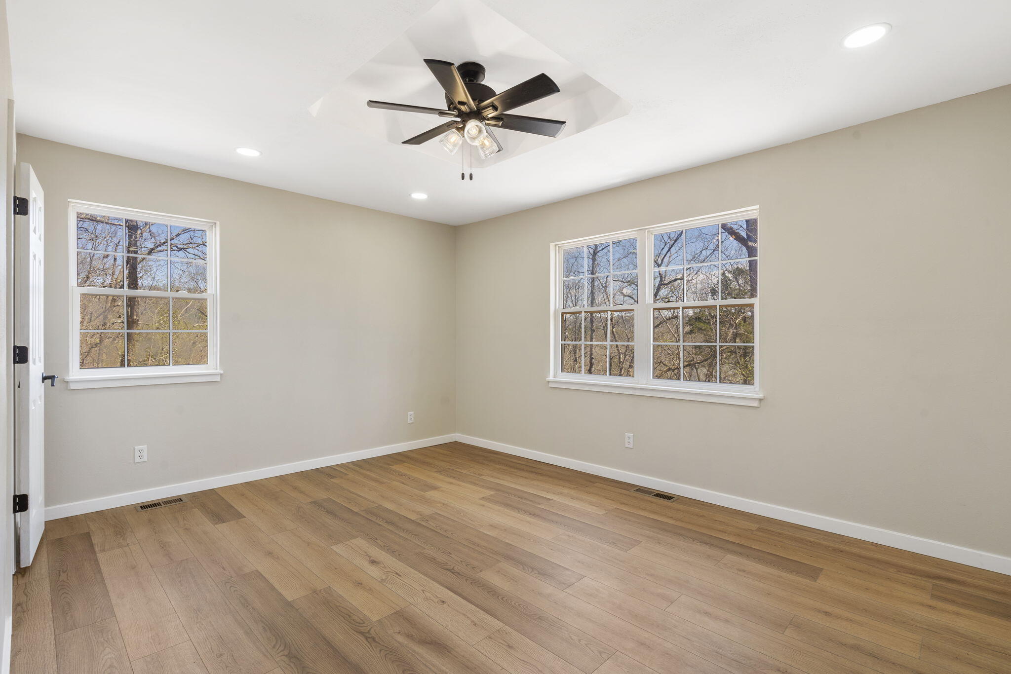 33 Bitternut Road Property Photo 4