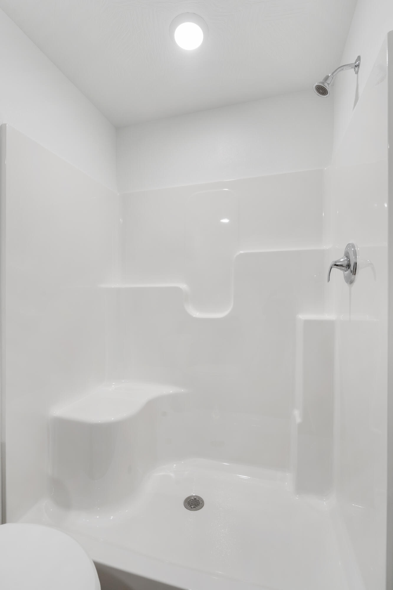 477 Lennox Street Property Photo 9