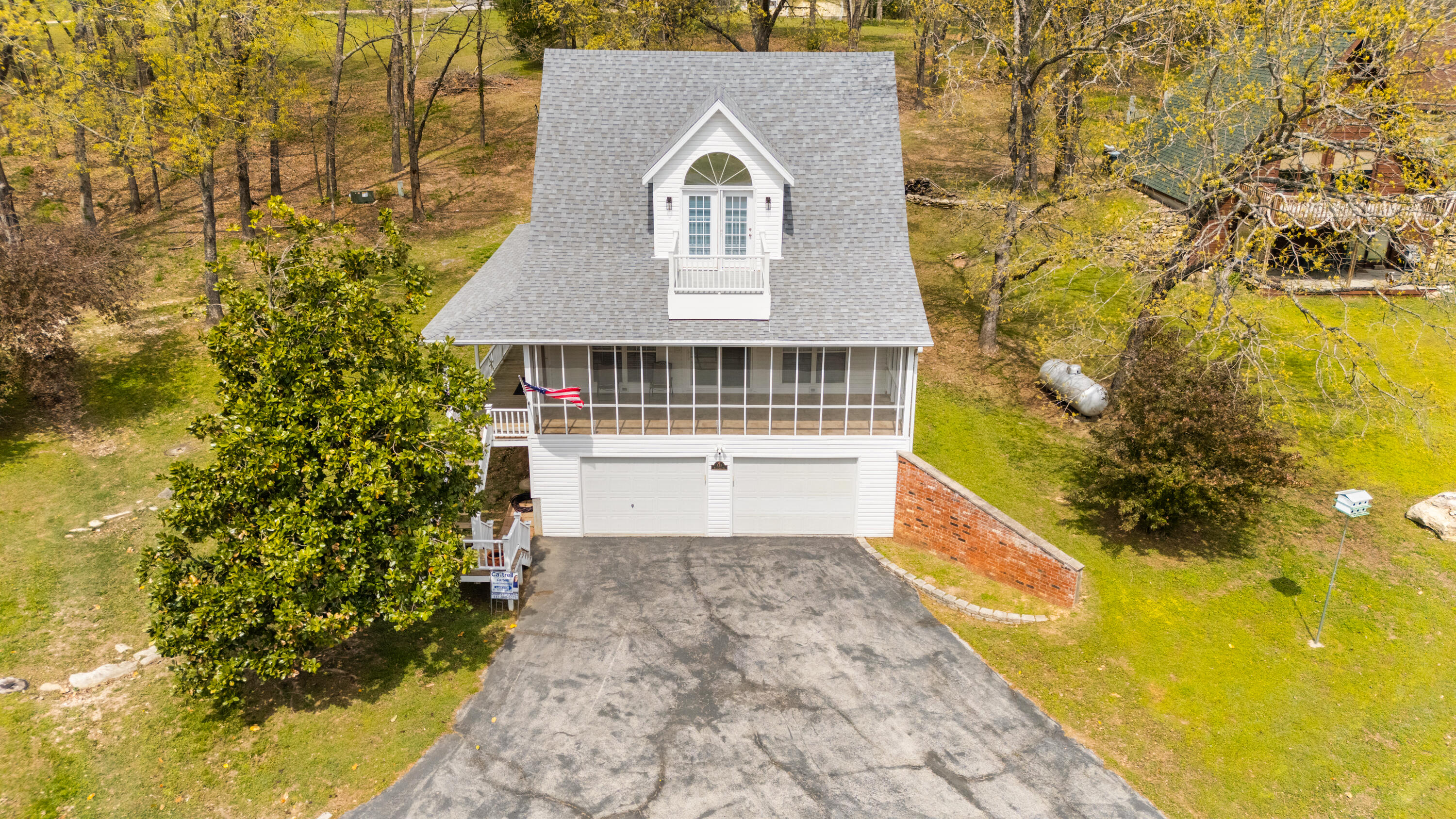 558 Brookings Road Property Photo 8