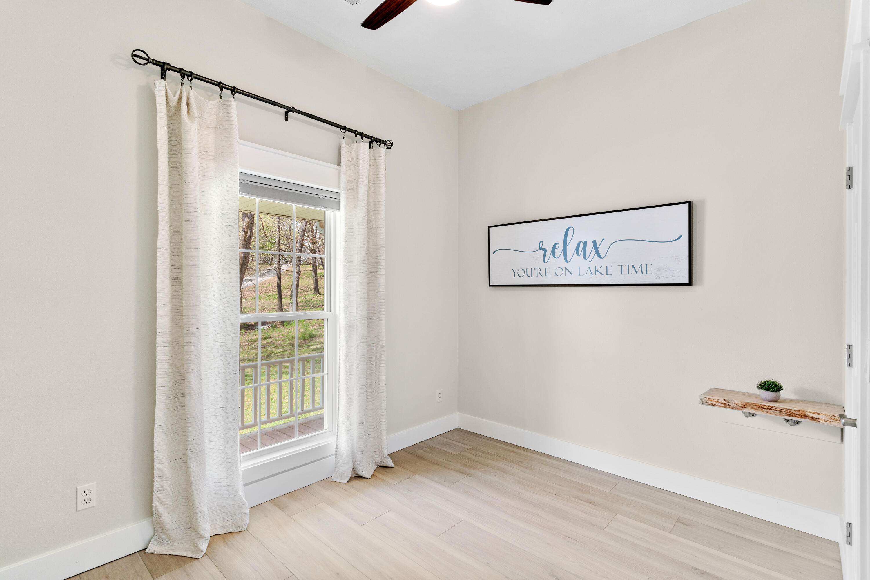 558 Brookings Road Property Photo 32