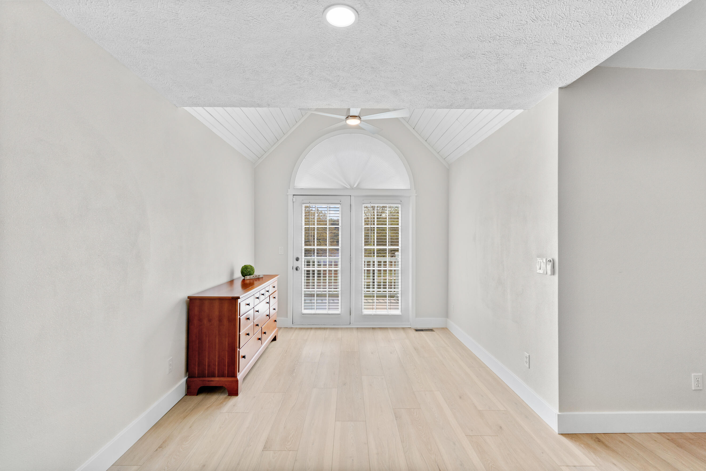 558 Brookings Road Property Photo 42