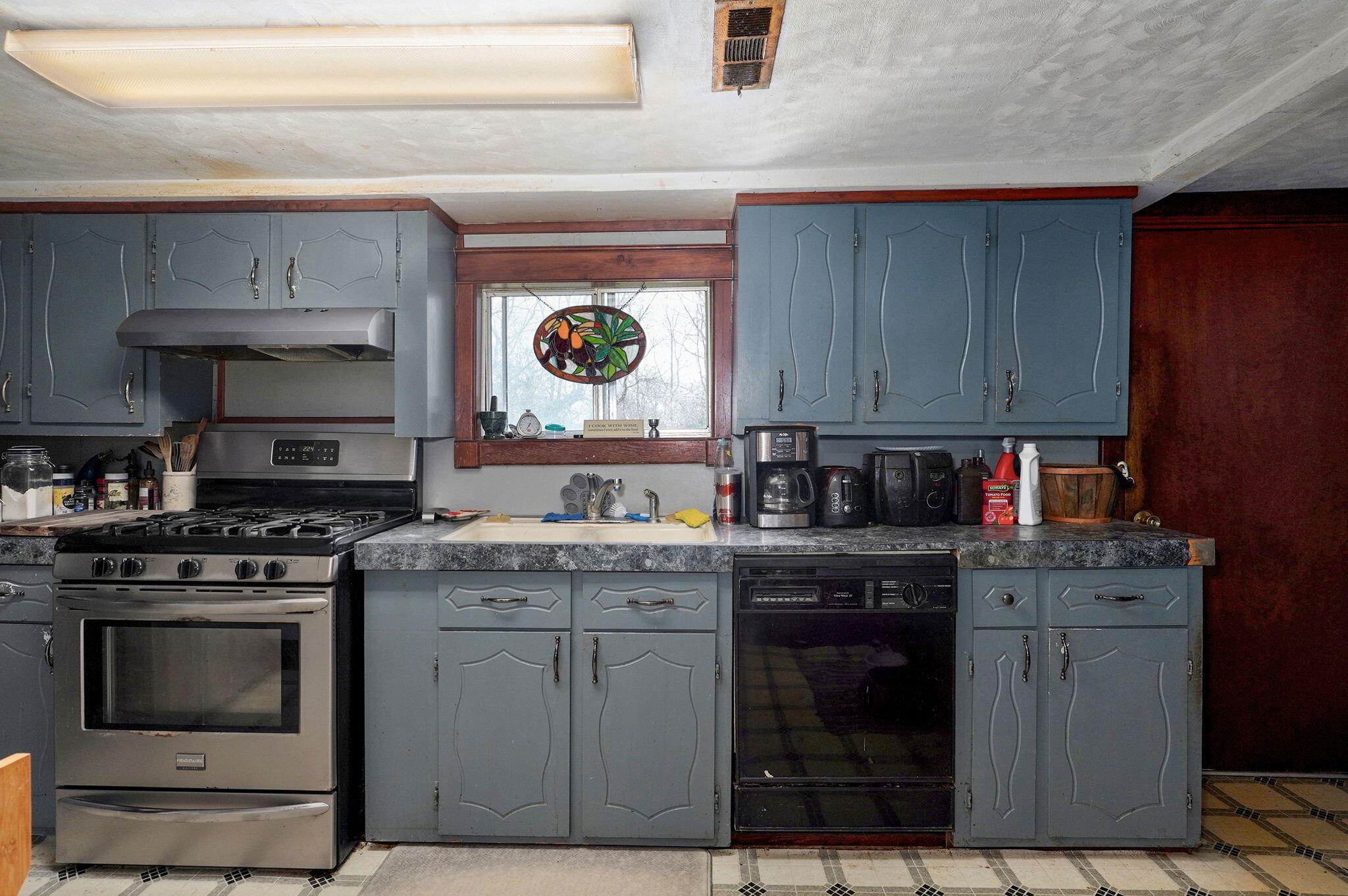 7052 East Farm Road 50 Property Photo 30