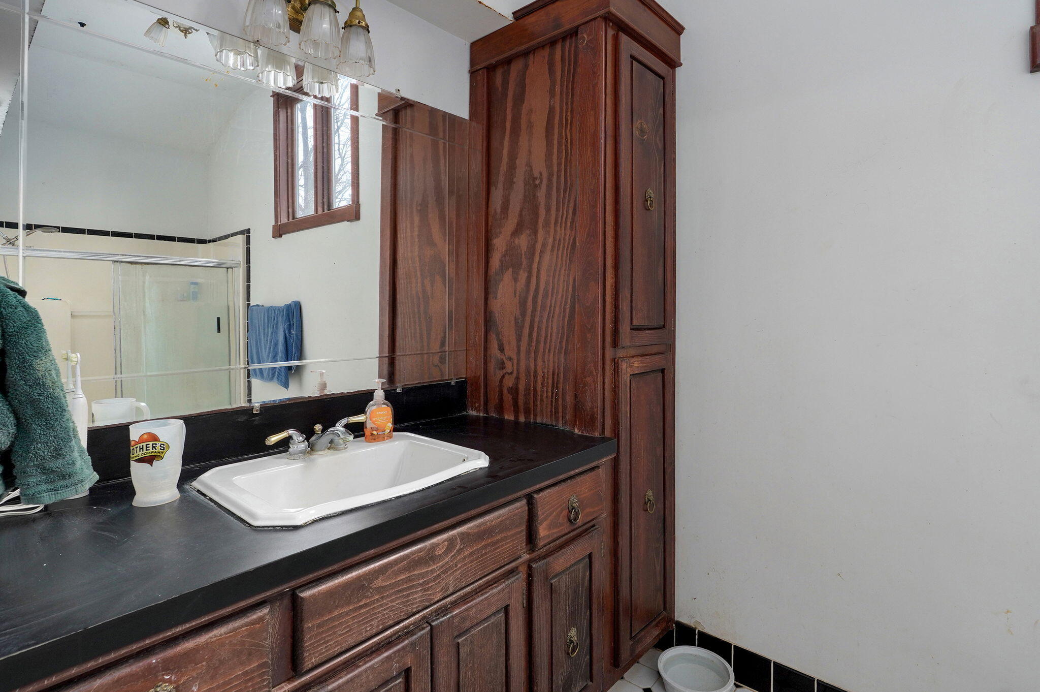 7052 East Farm Road 50 Property Photo 35
