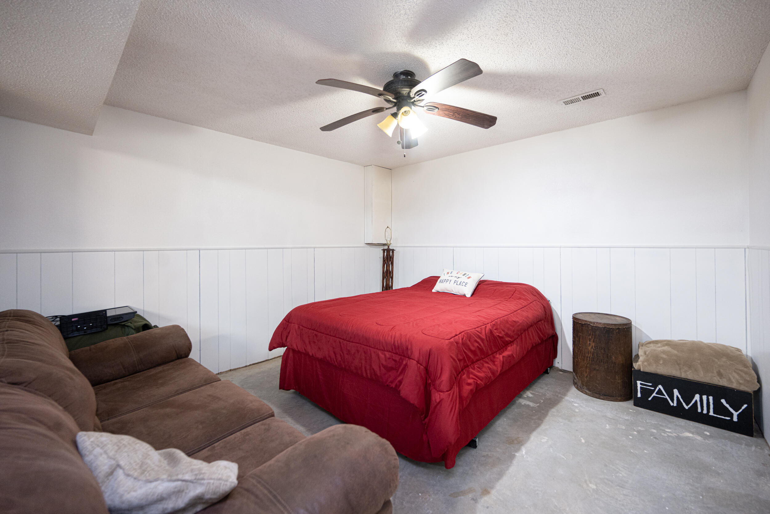 26740 Buckingham Place Property Photo 34