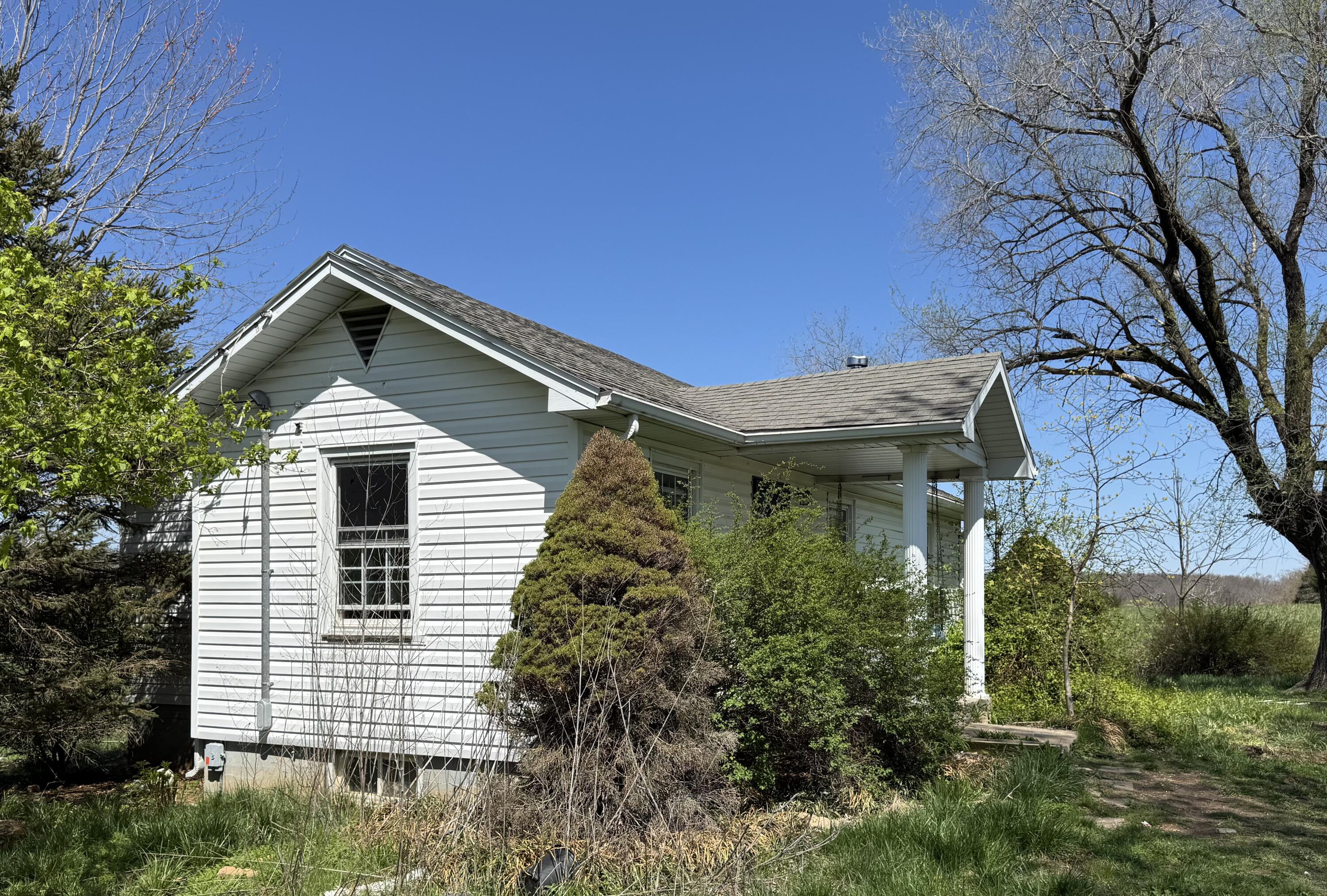 281 Bass Road Property Photo 2
