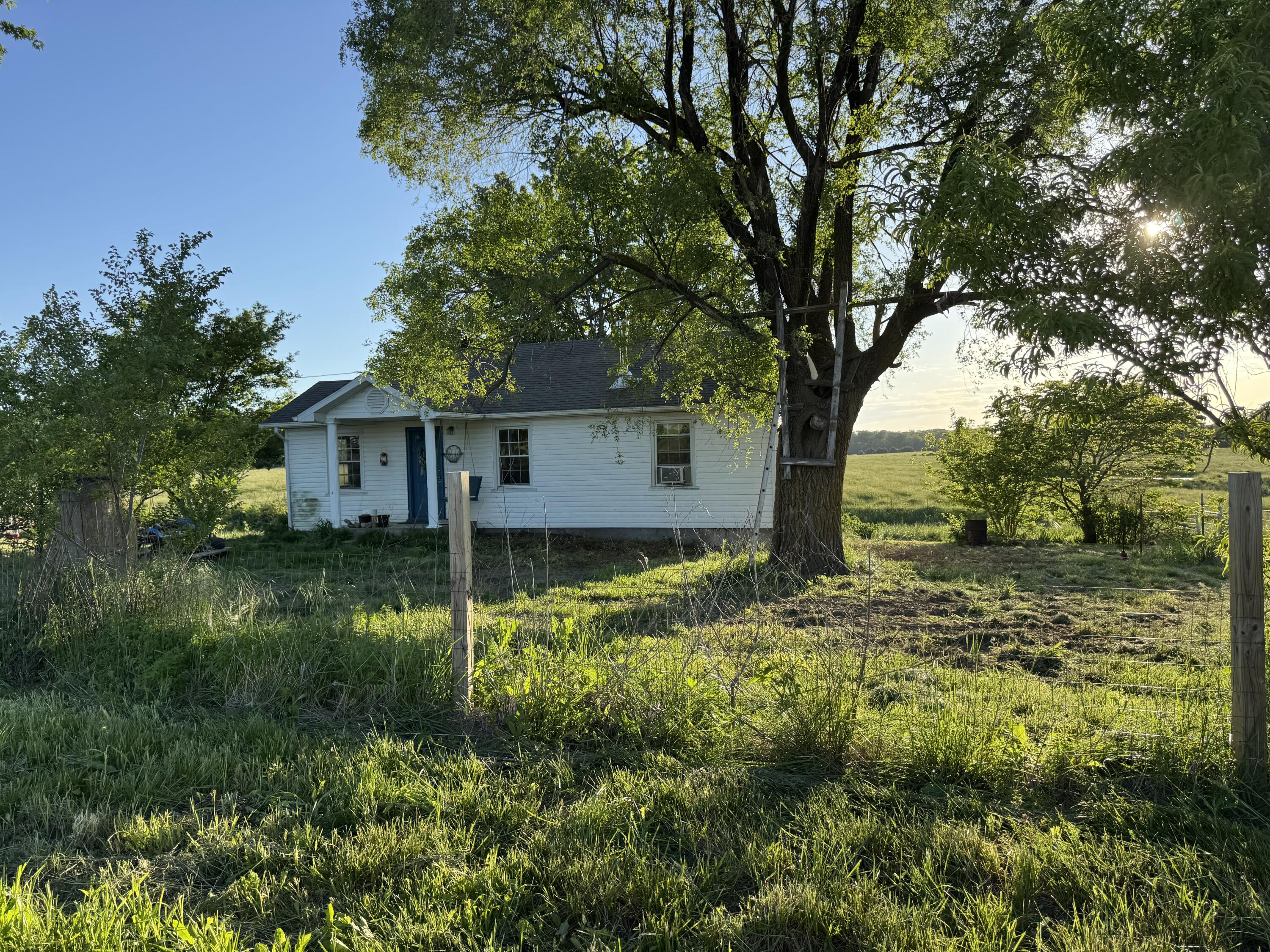 281 Bass Road Property Photo 2