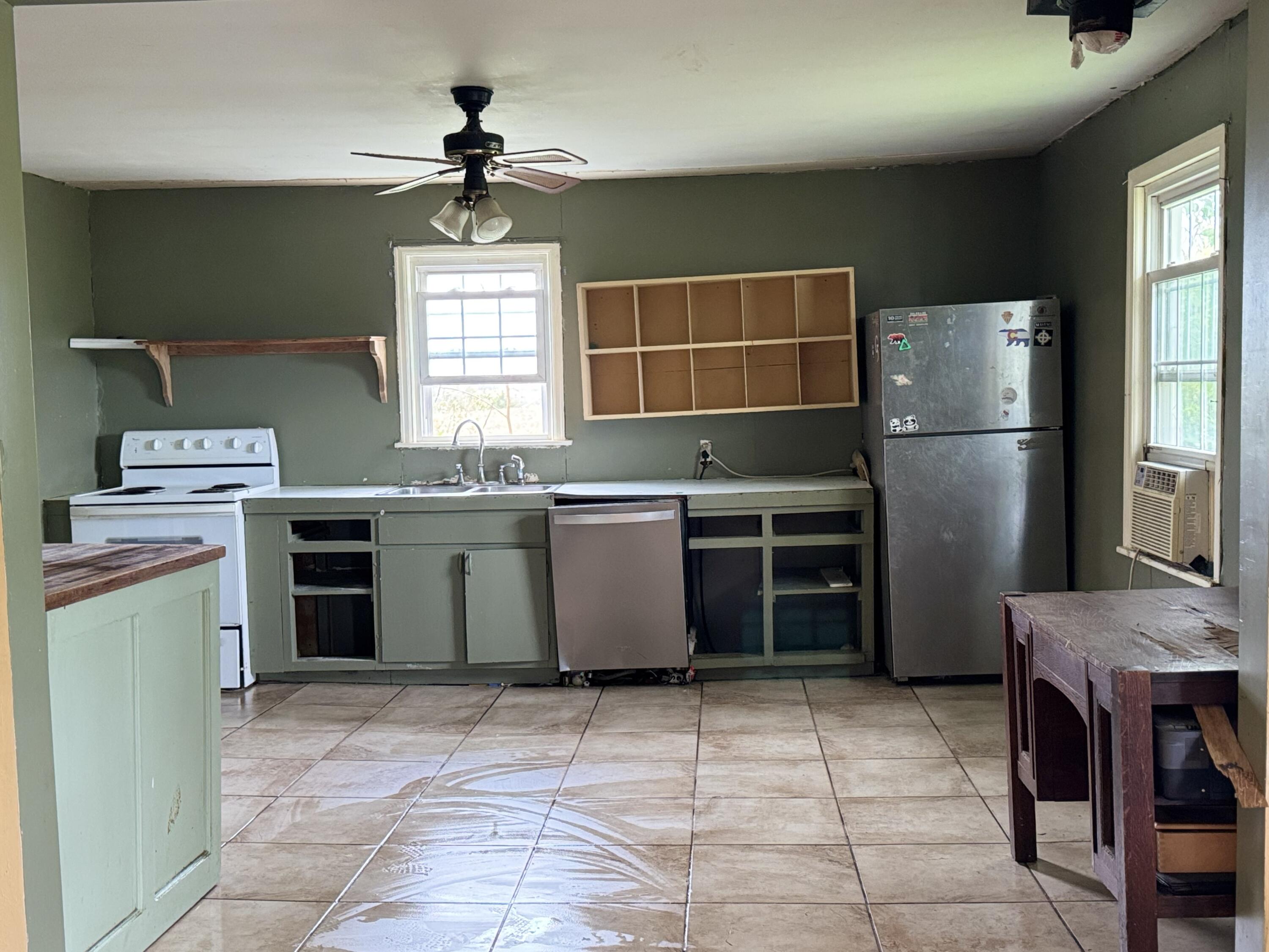 281 Bass Road Property Photo 9