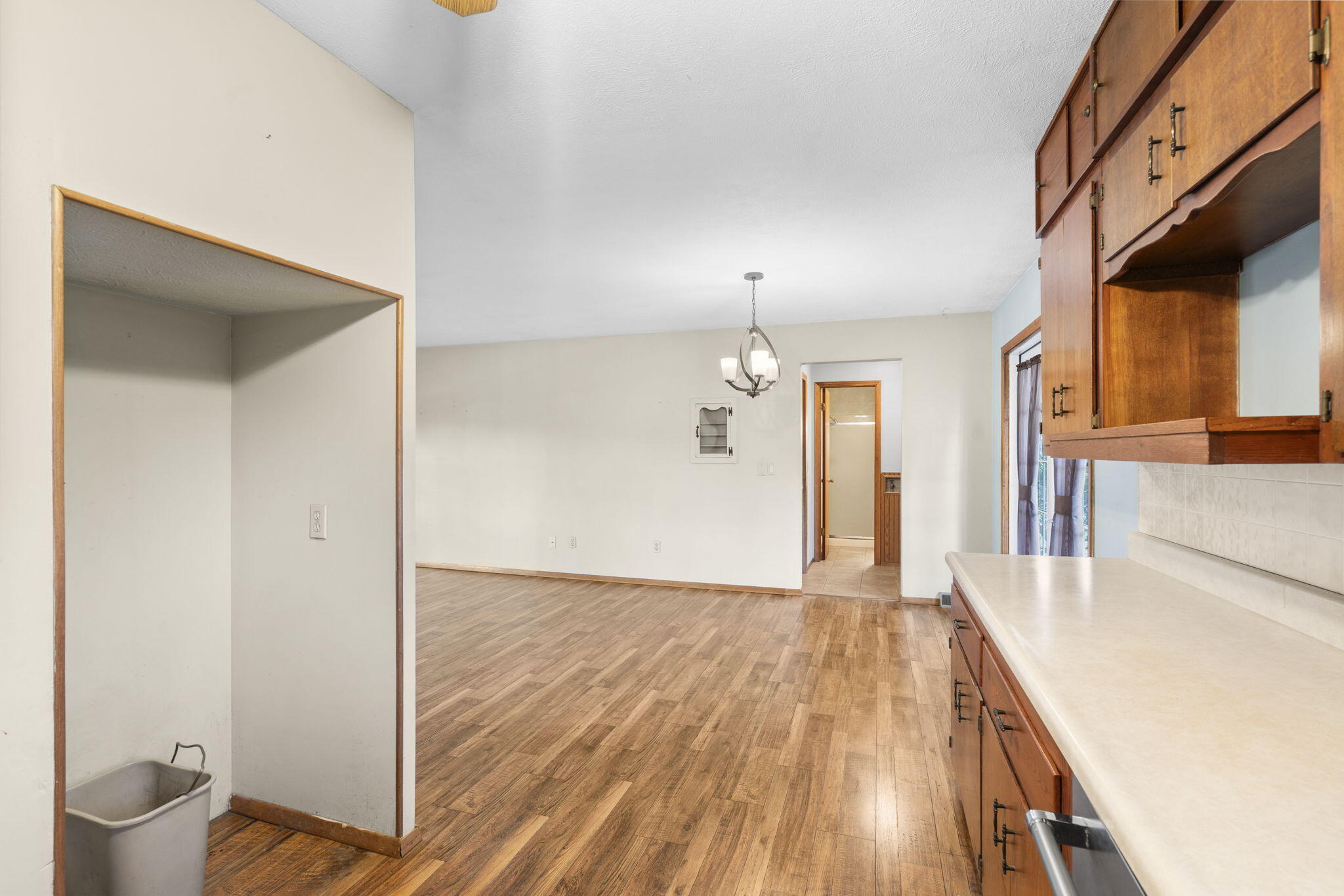 3144 North Pierce Avenue Property Photo 13