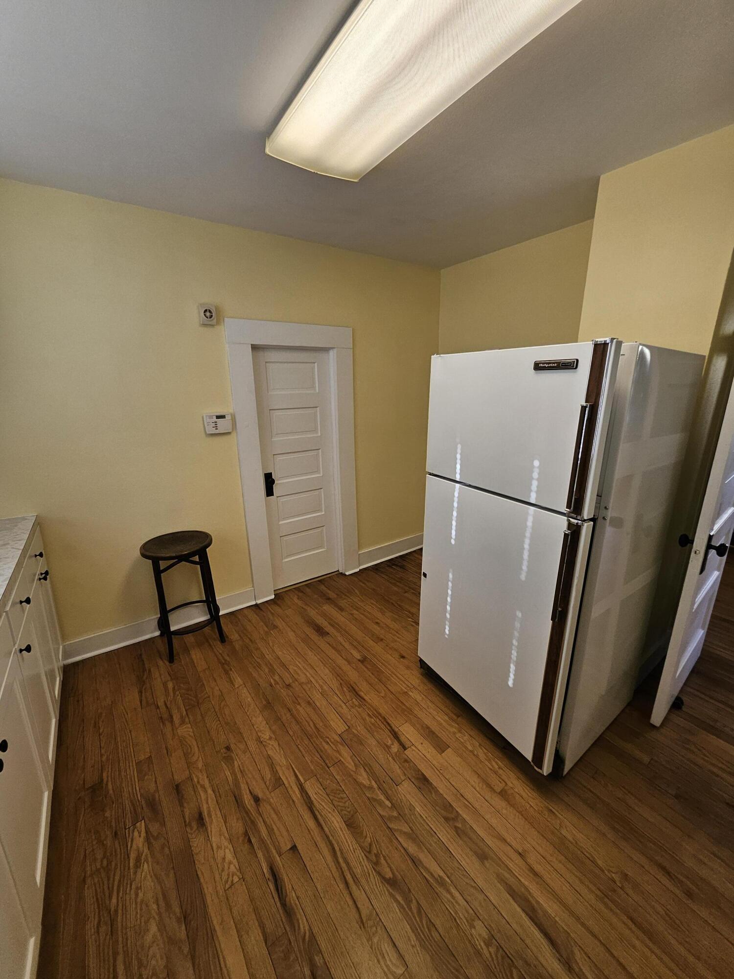 7 East Broadway Property Photo 12