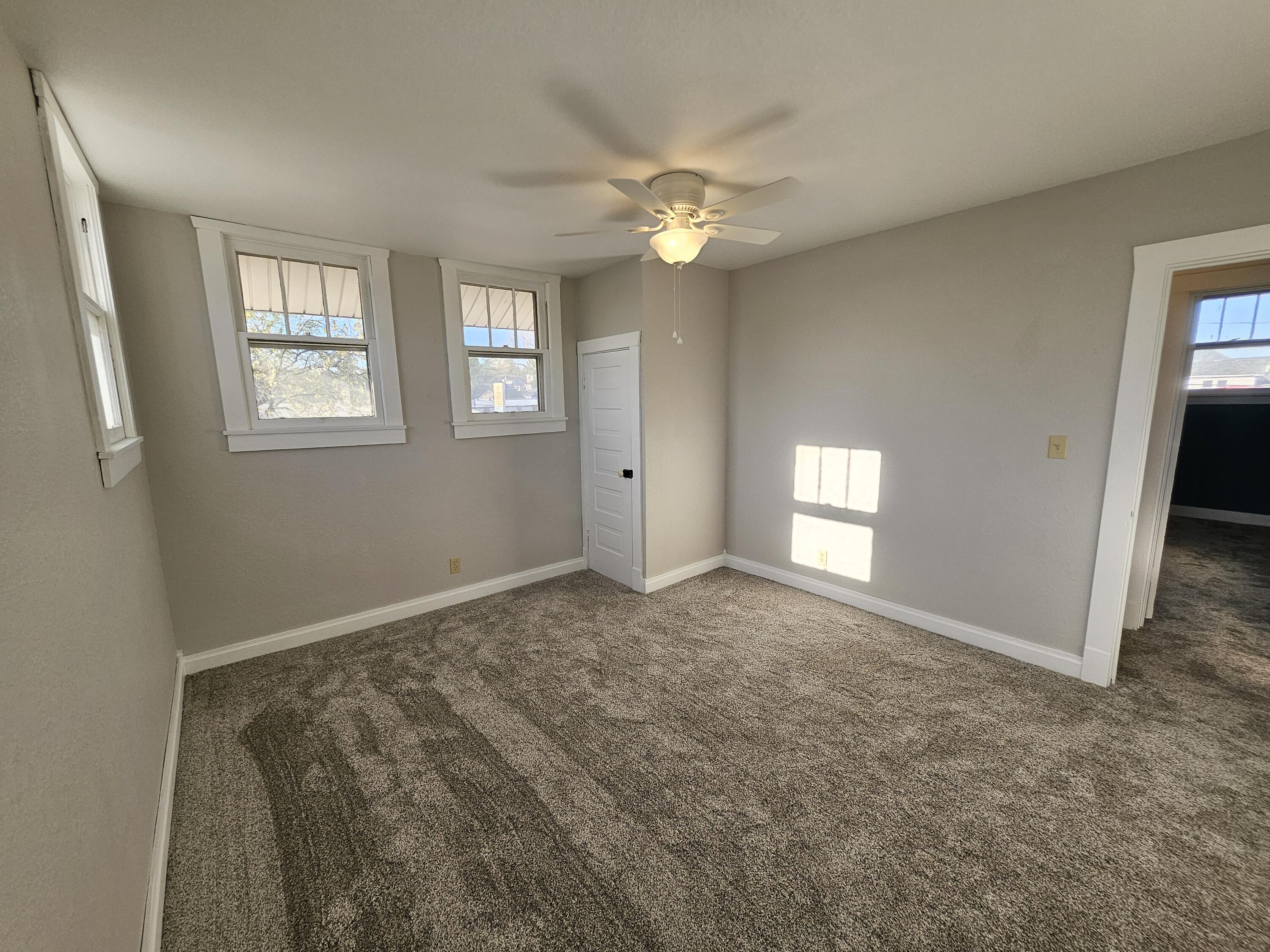 7 East Broadway Property Photo 21