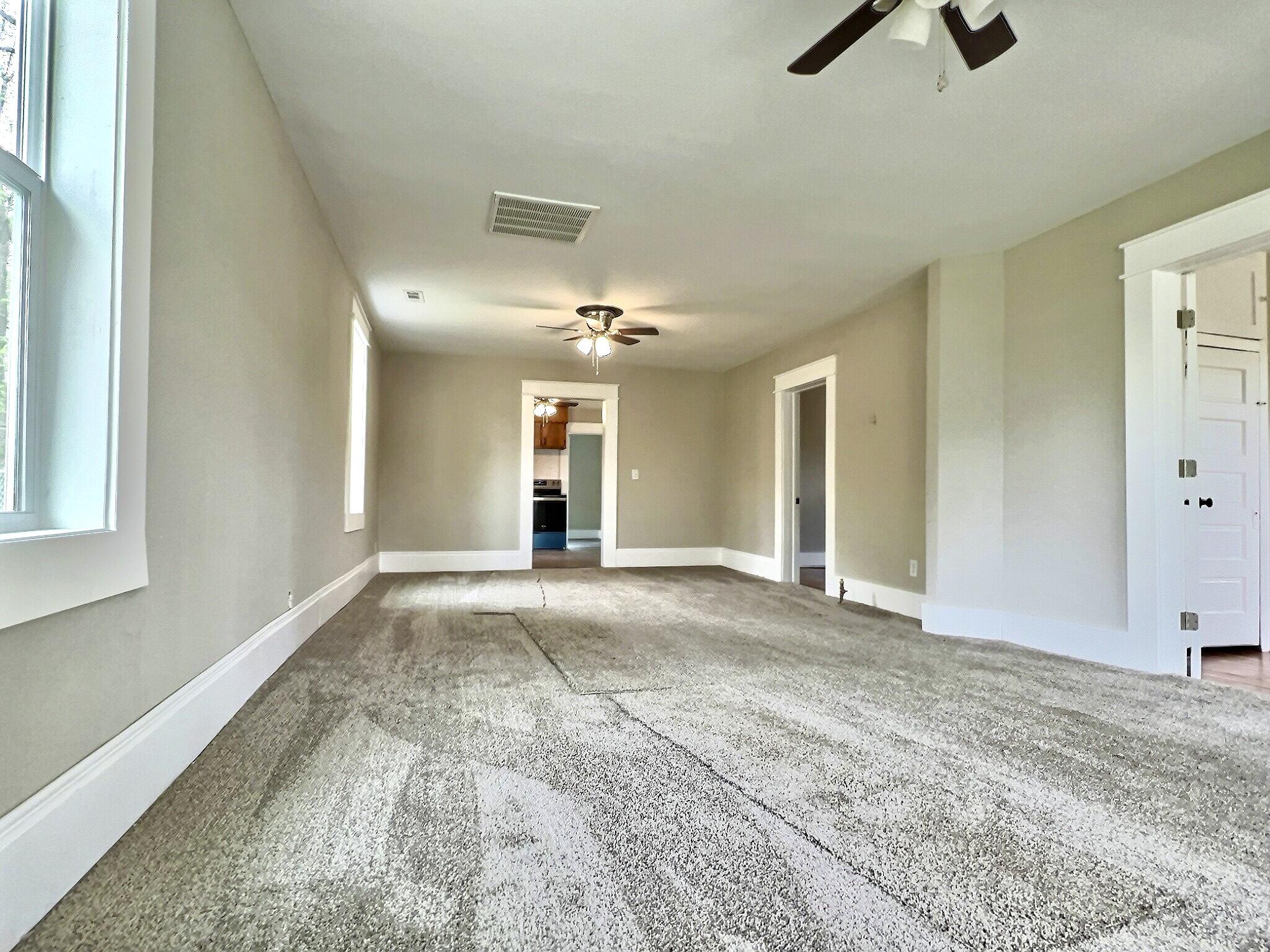 609 Euclid Avenue Property Photo 4