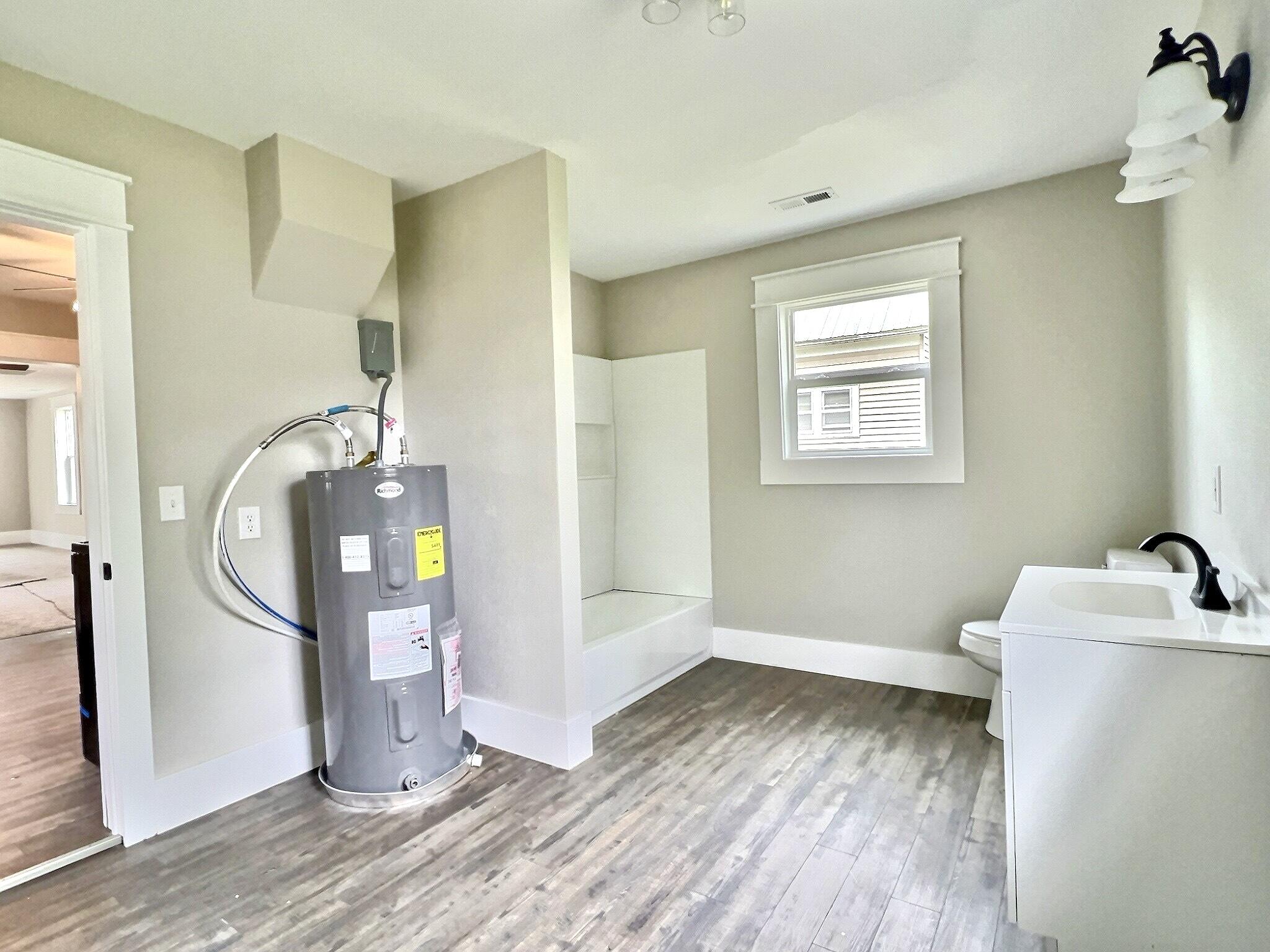 609 Euclid Avenue Property Photo 10