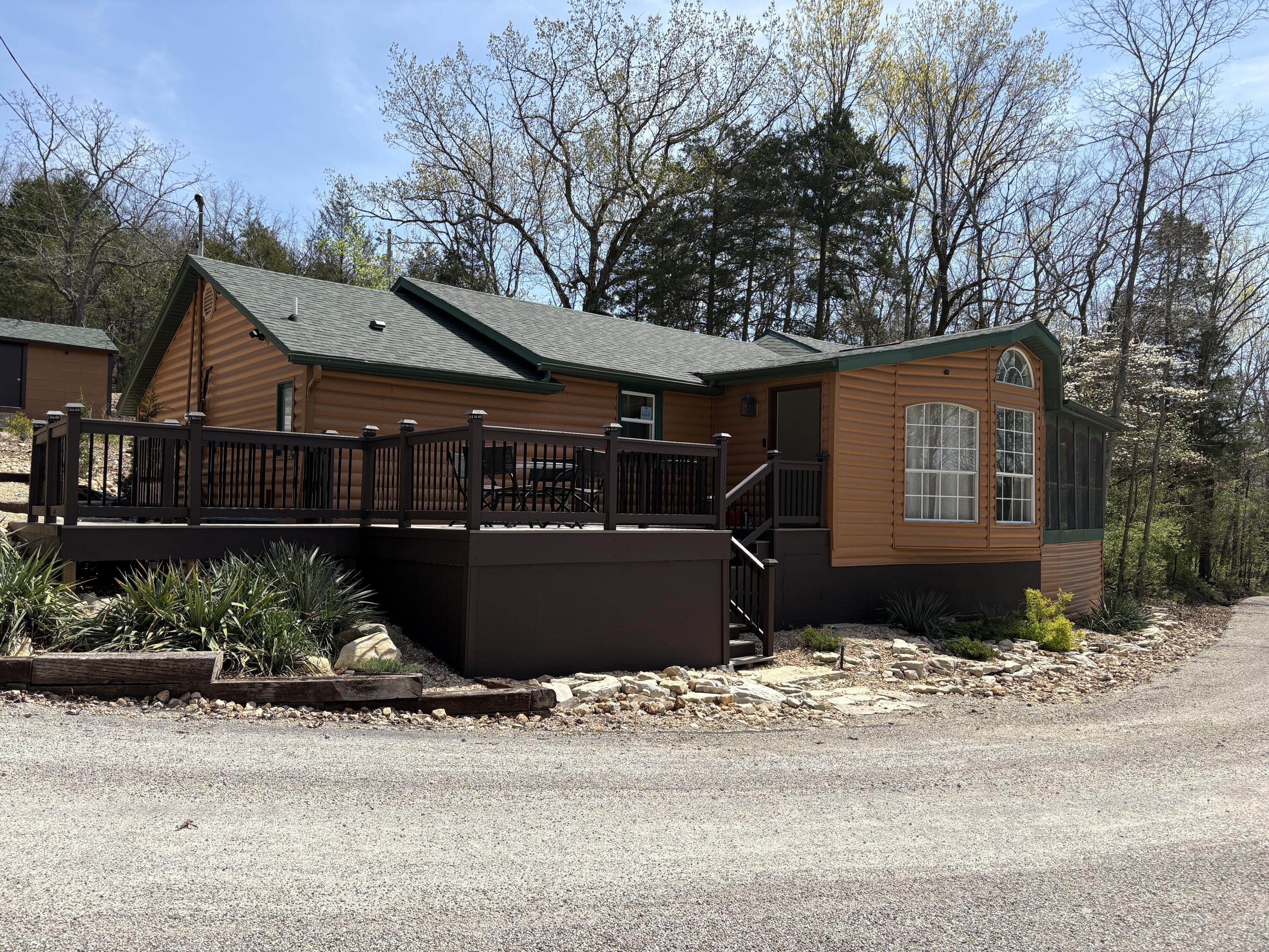 139 Palasade Court Property Photo 10