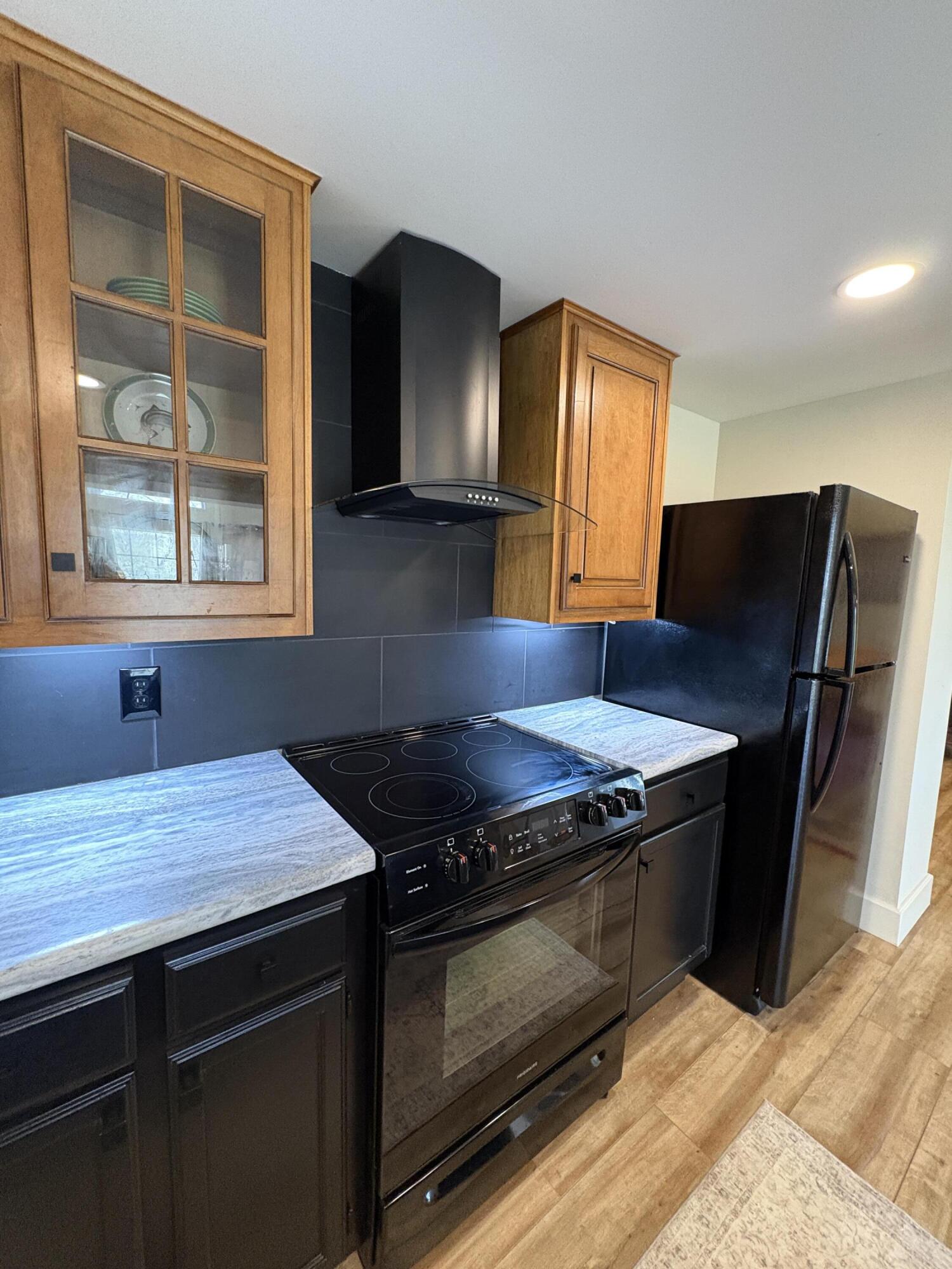 139 Palasade Court Property Photo 44