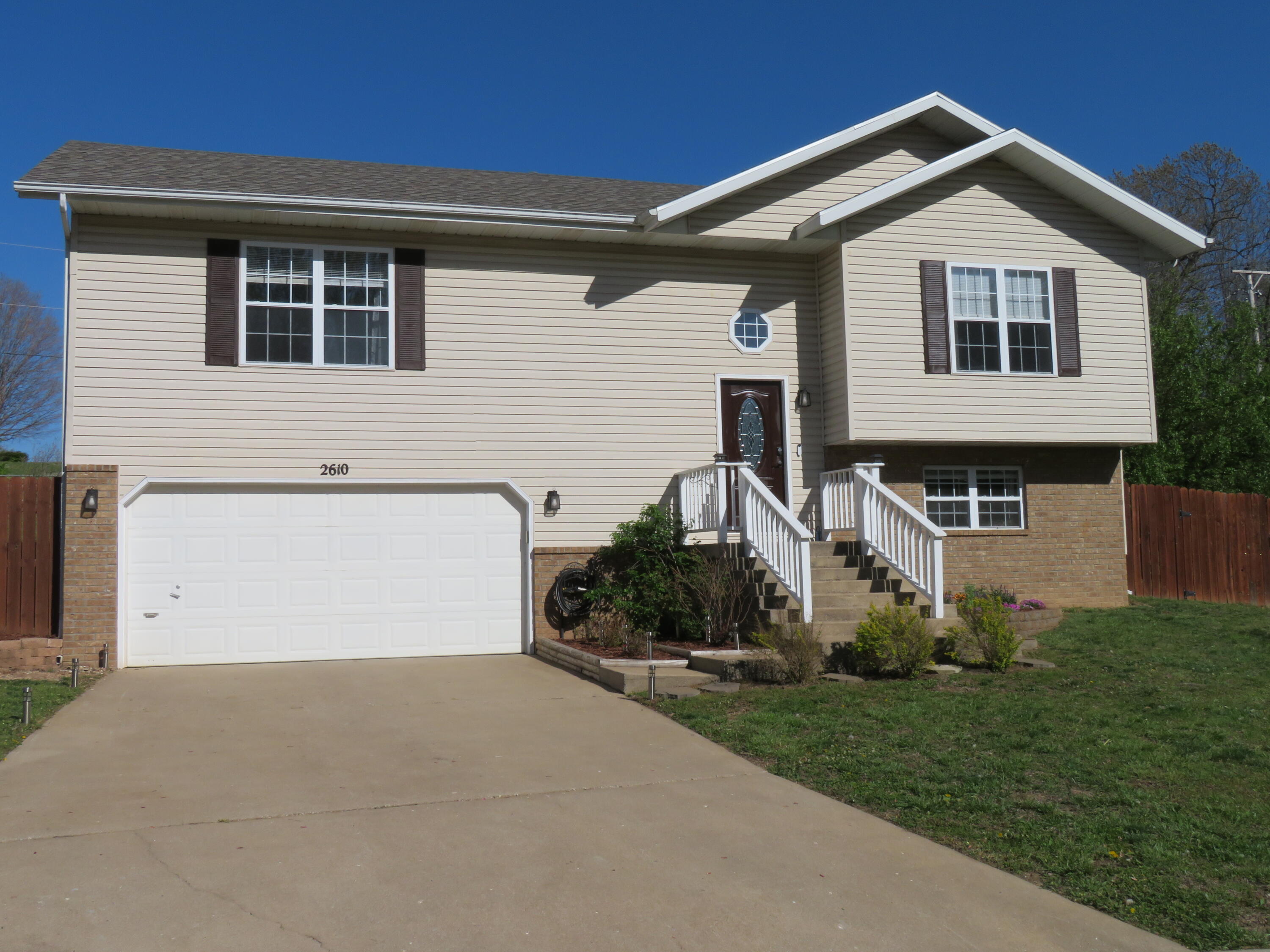 2610 South Lotus Street Property Photo 12