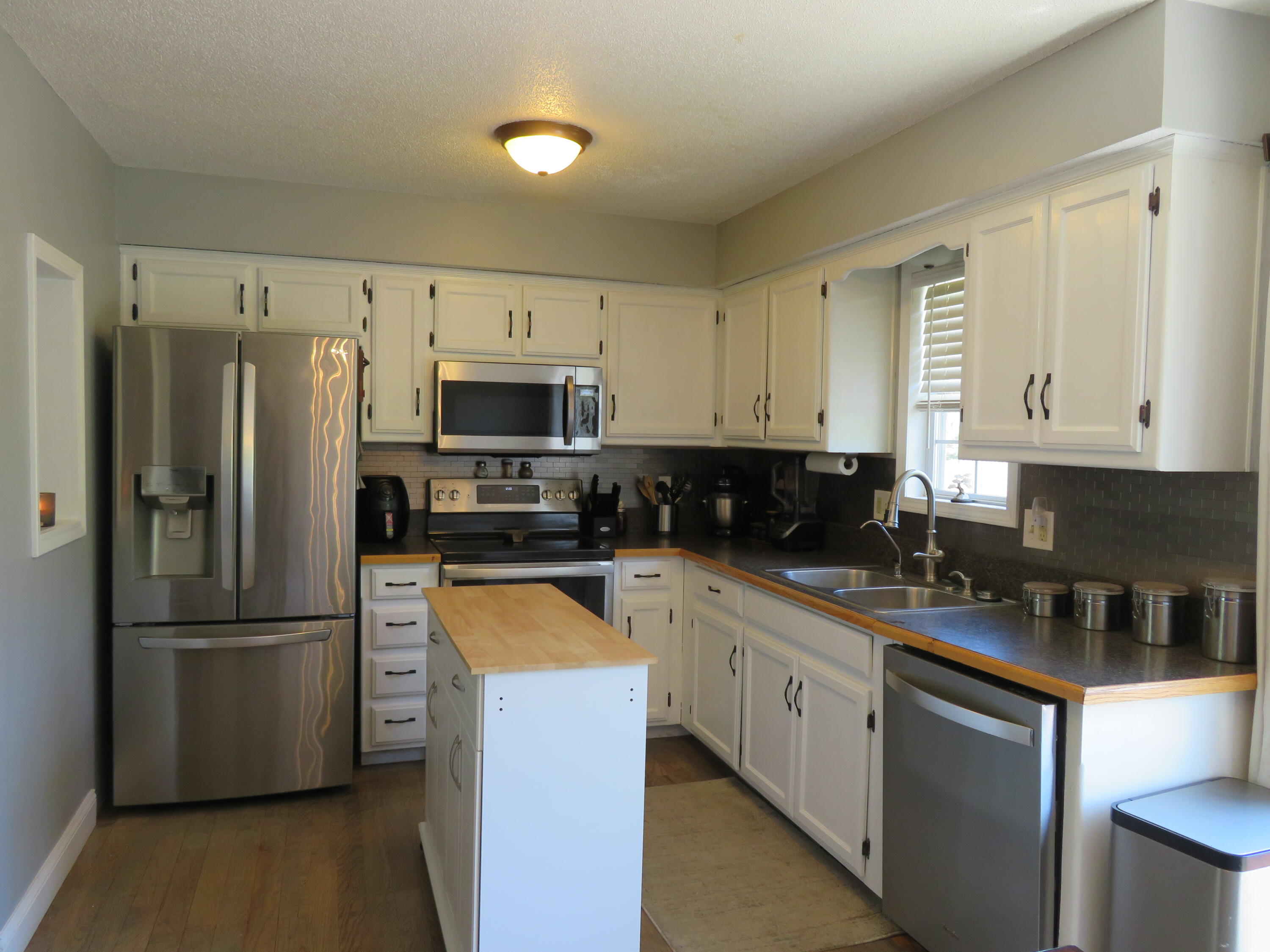 2610 South Lotus Street Property Photo 16