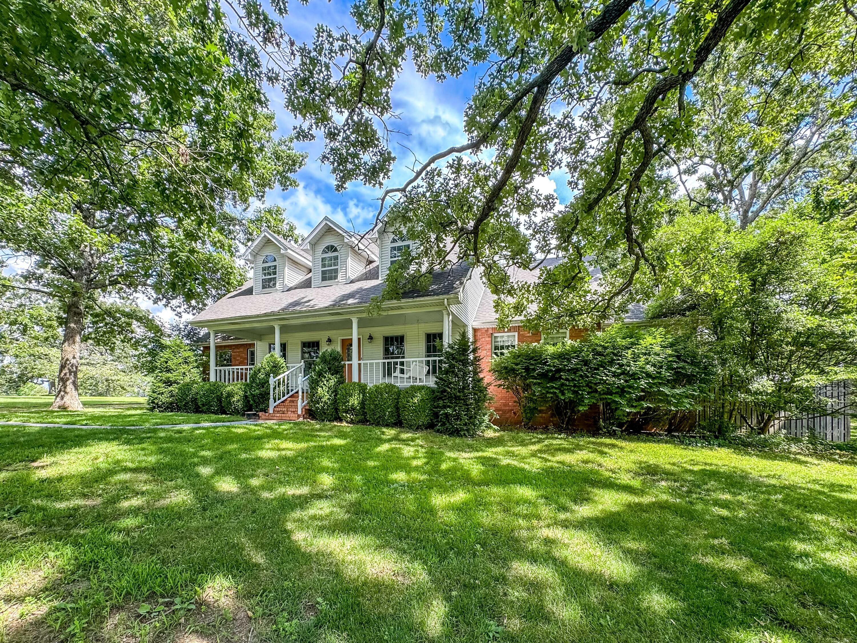 211 Hill Haven Road Property Photo 6